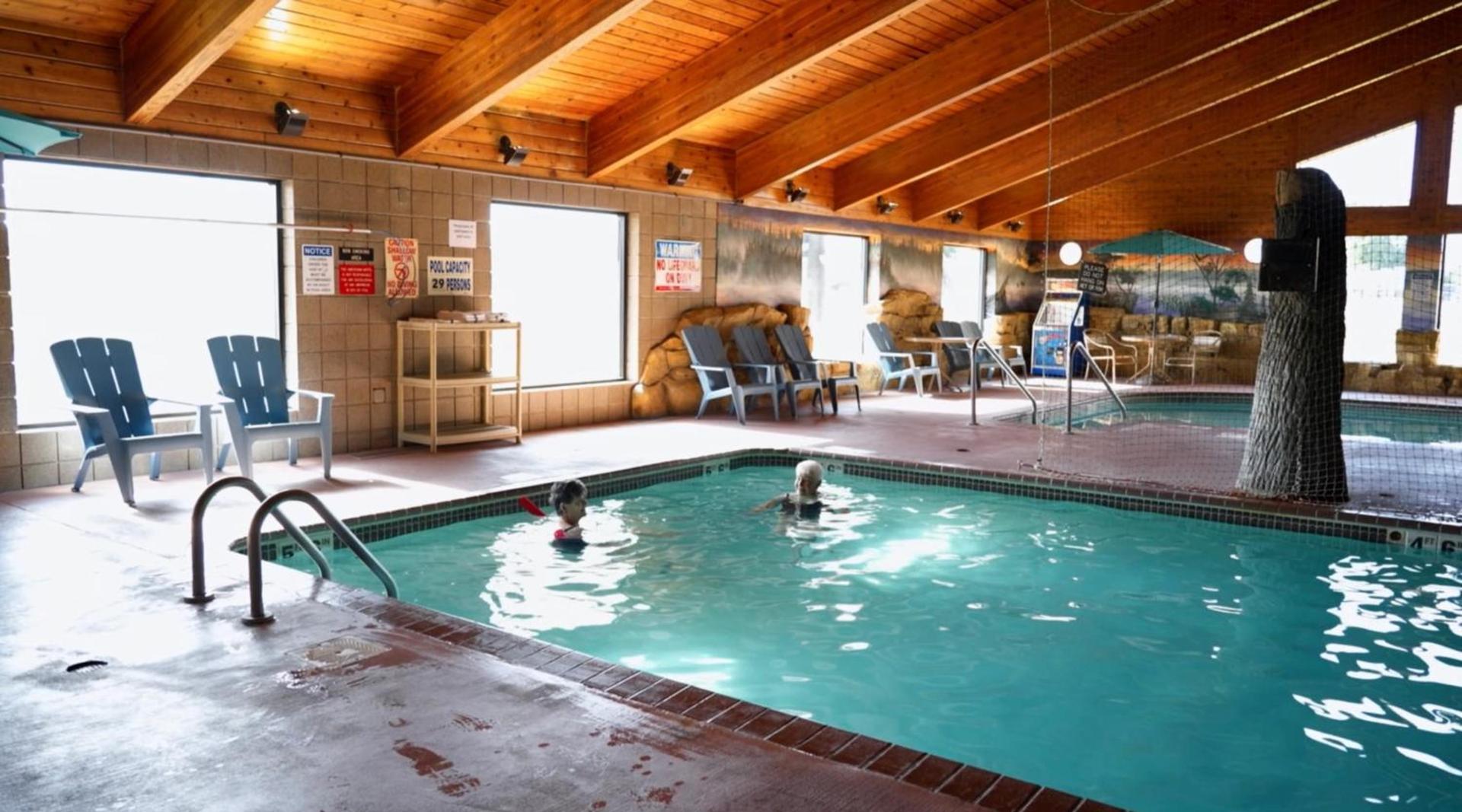 AmericInn by Wyndham Chippewa Falls photo 23