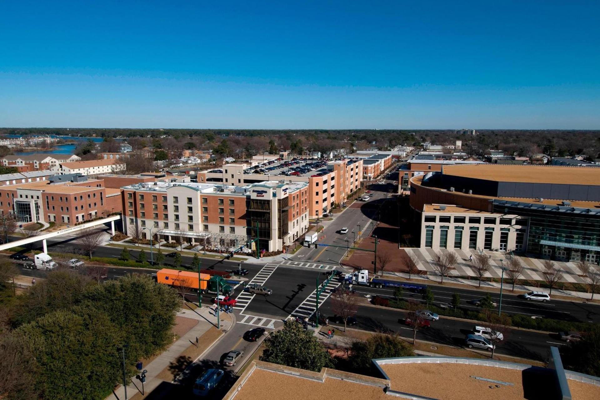 SpringHill Suites Norfolk Old Dominion University photo 2