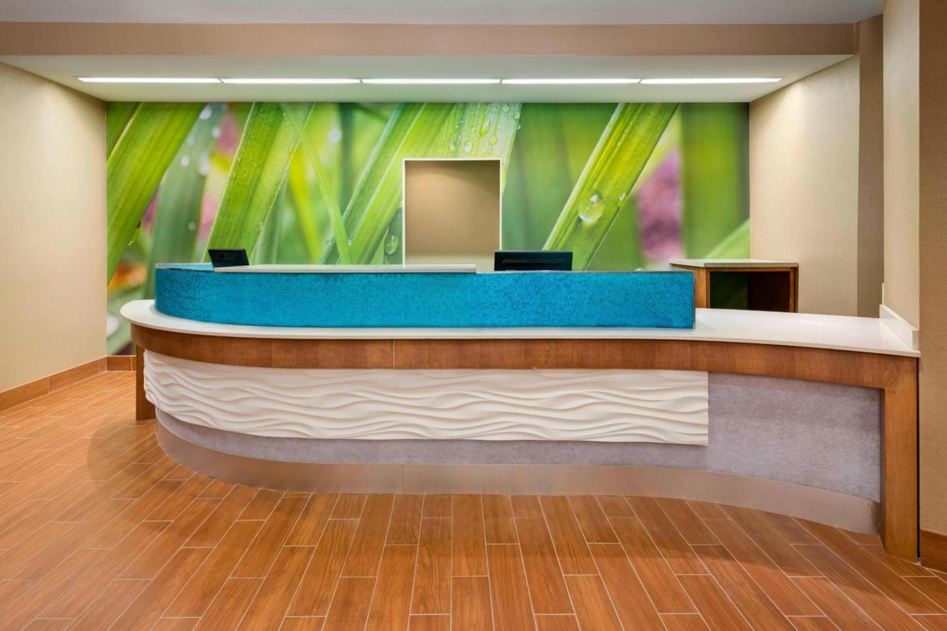 SpringHill Suites Mishawaka-University Area photo 3