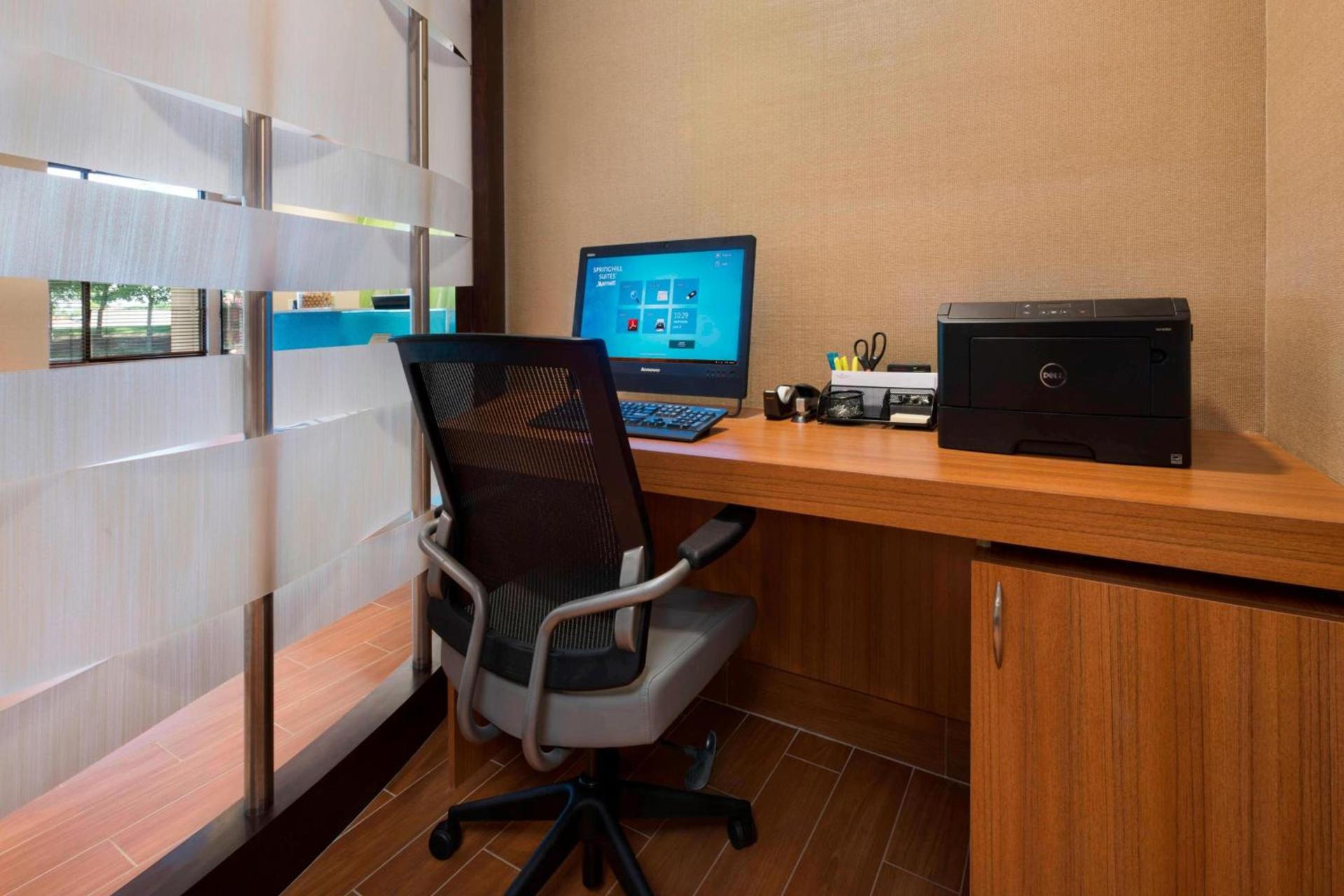 SpringHill Suites Mishawaka-University Area photo 13
