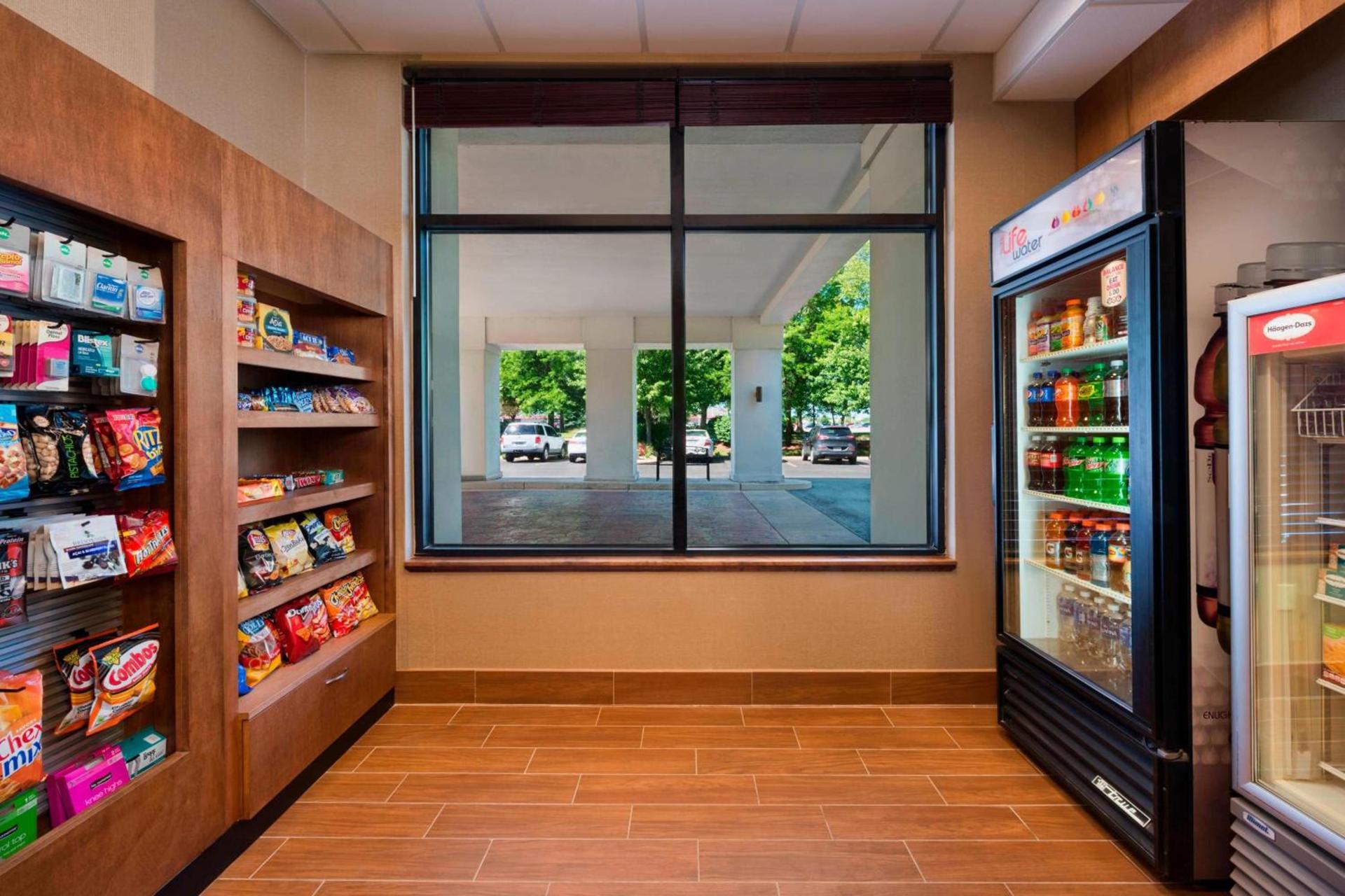 SpringHill Suites Mishawaka-University Area photo 14