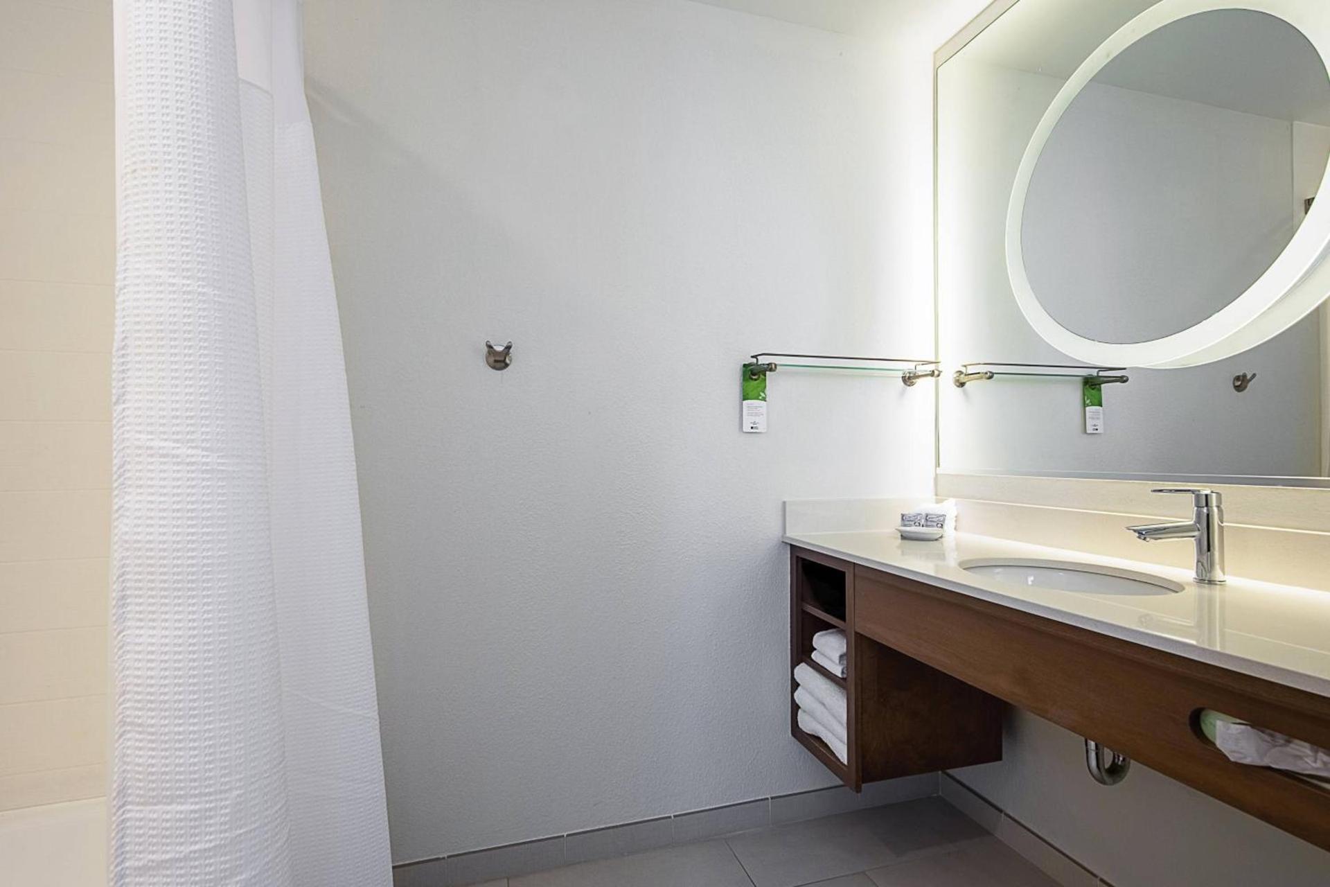 SpringHill Suites Tampa North/Tampa Palms photo 9