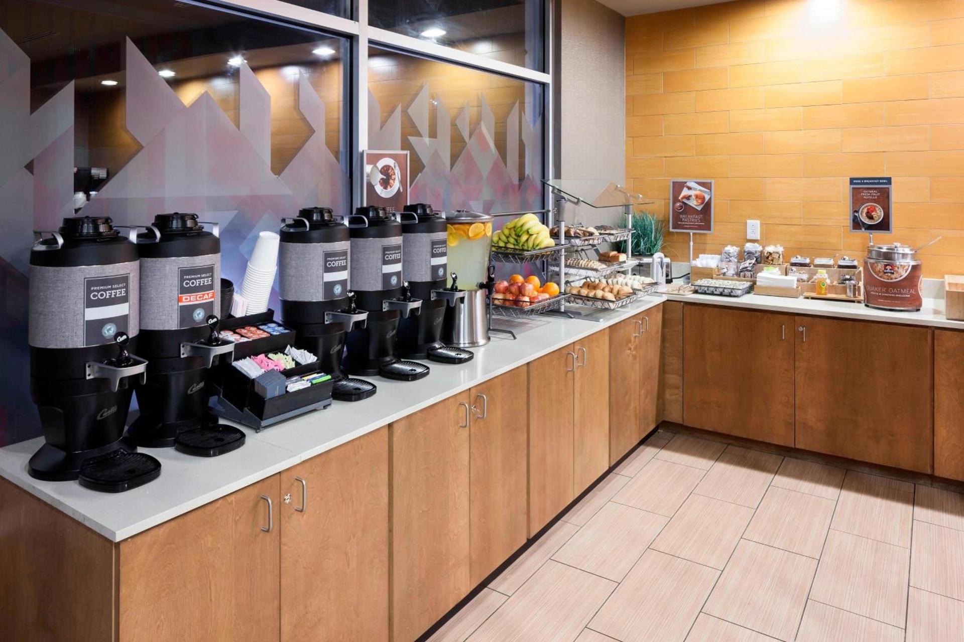 SpringHill Suites by Marriott Salt Lake City Airport photo 24