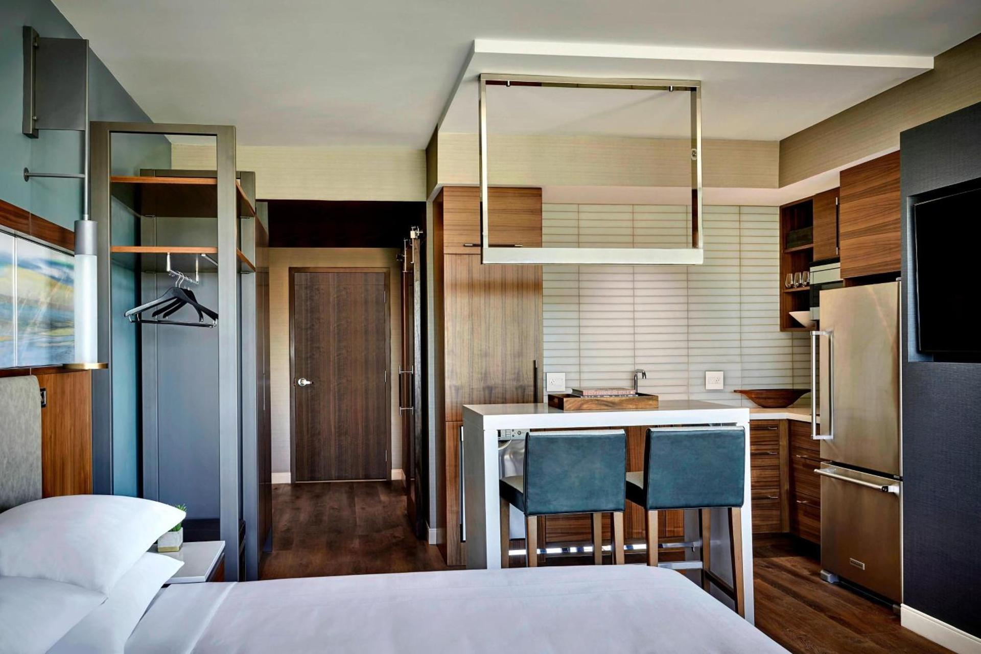 Marriott Irvine Spectrum photo 18