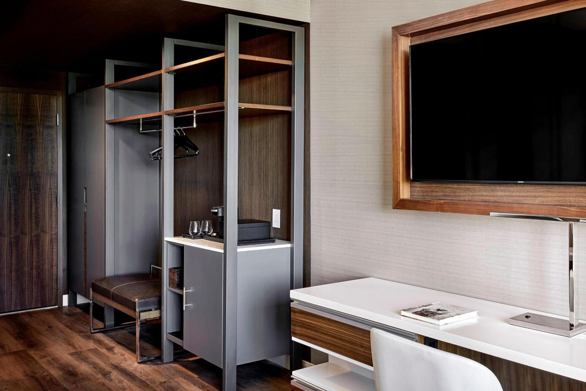 Marriott Irvine Spectrum photo 9