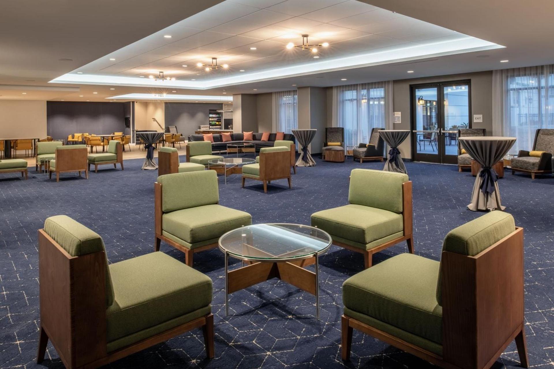 Courtyard by Marriott Santa Cruz photo 38