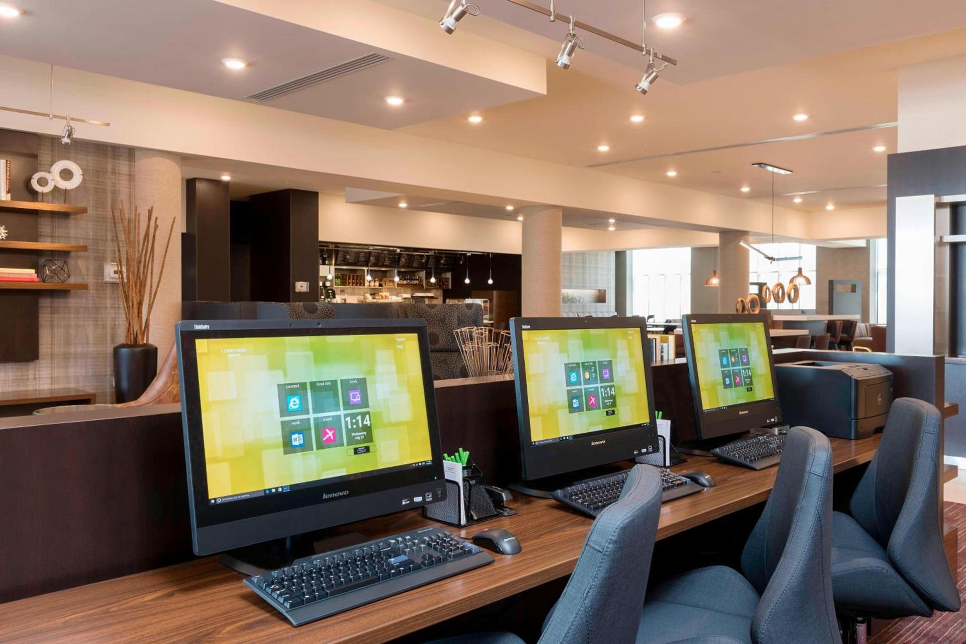 Courtyard by Marriott Mt. Pleasant at Central Michigan University photo 18