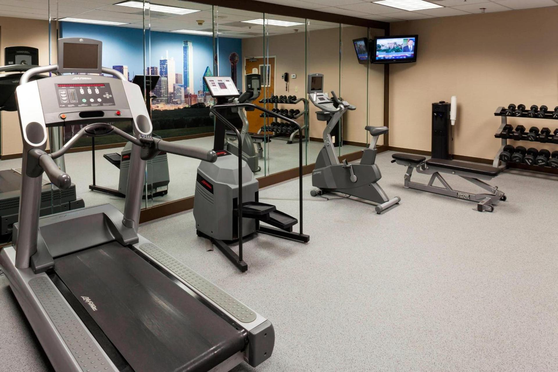 SpringHill Suites by Marriott Dallas Downtown / West End photo 25