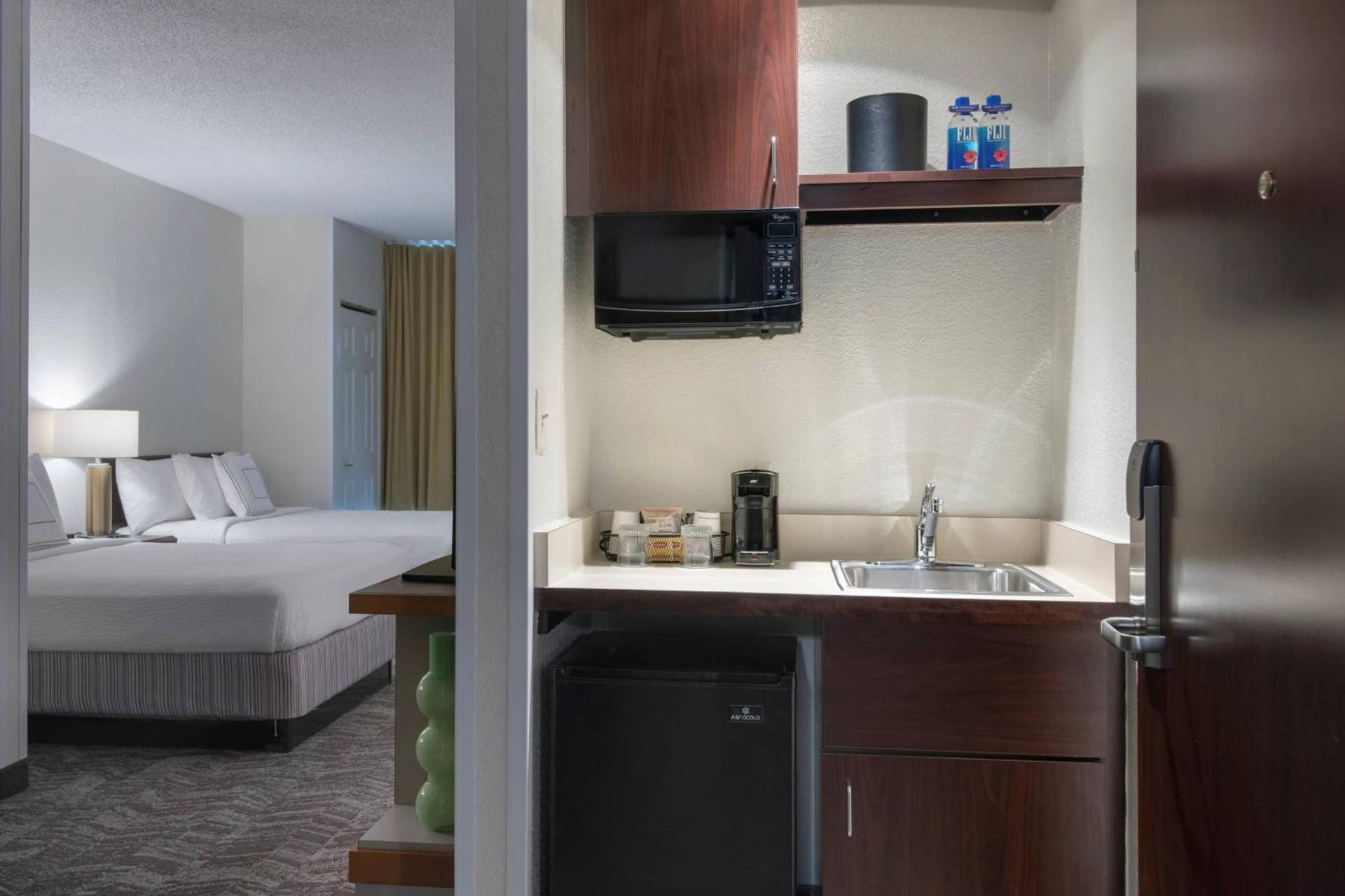 SpringHill Suites Danbury photo 6