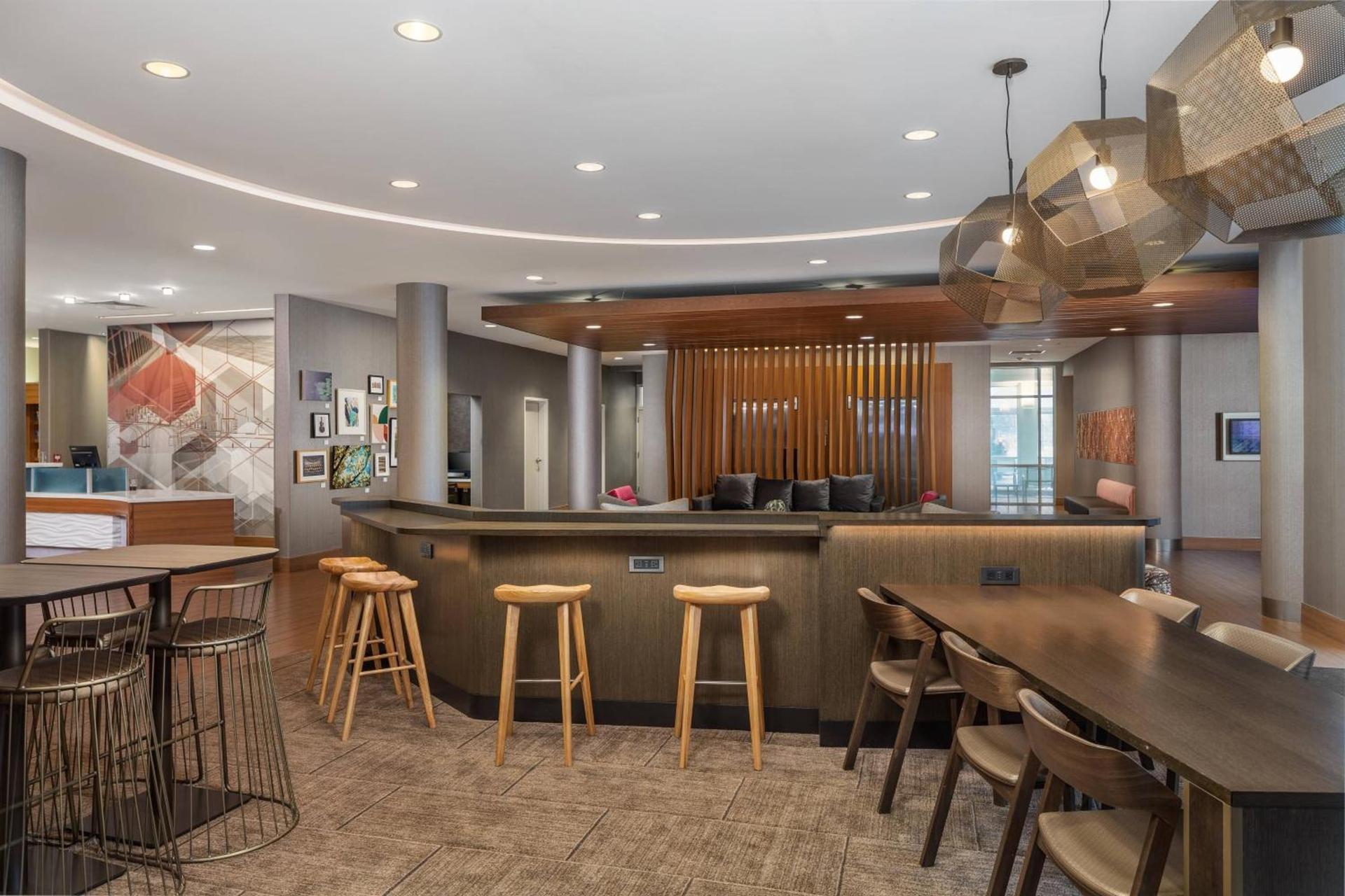 SpringHill Suites by Marriott Downtown Chattanooga/Cameron Harbor photo 5