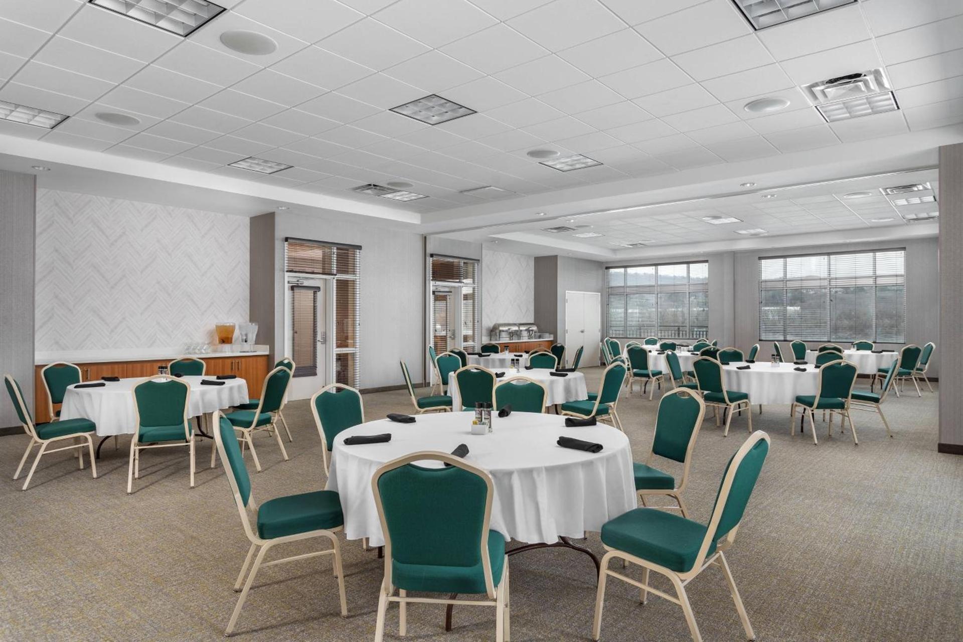 SpringHill Suites by Marriott Downtown Chattanooga/Cameron Harbor photo 42