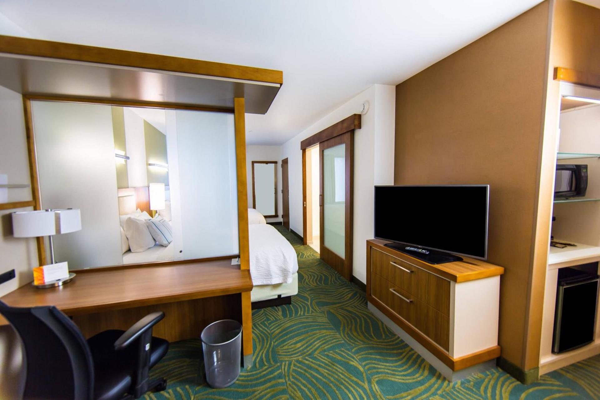 SpringHill Suites Lumberton photo 19