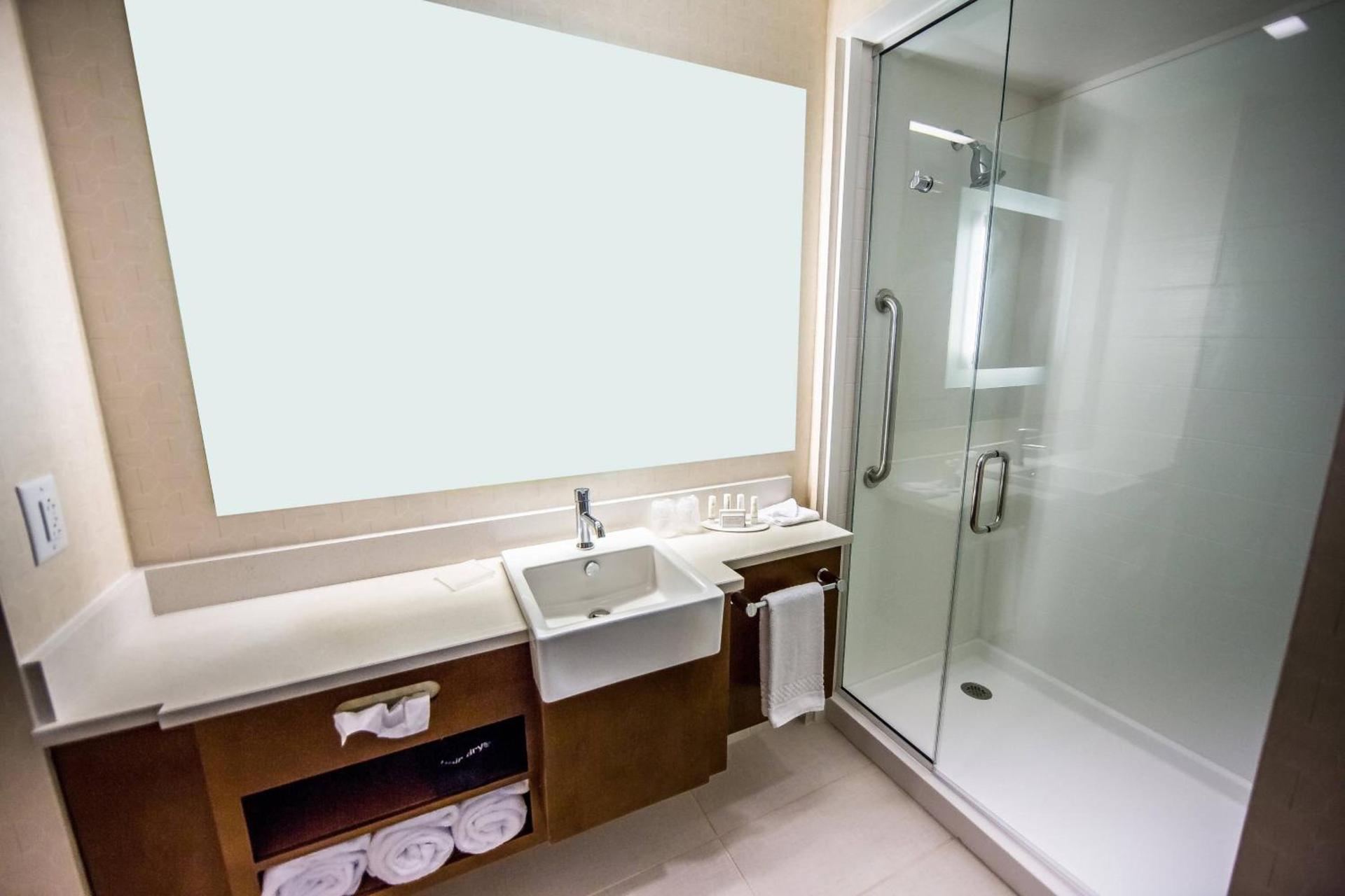 SpringHill Suites Lumberton photo 21