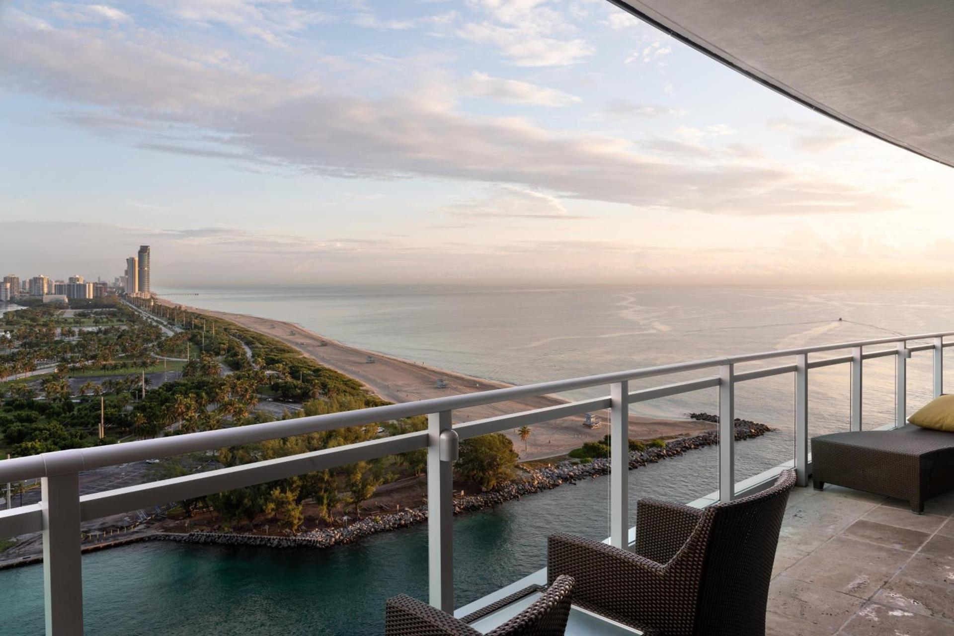 The Ritz-Carlton Bal Harbour, Miami photo 29