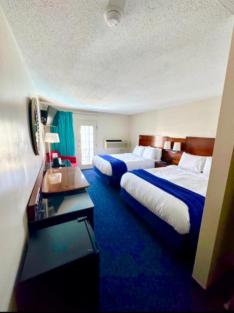 Islander Inn photo 45