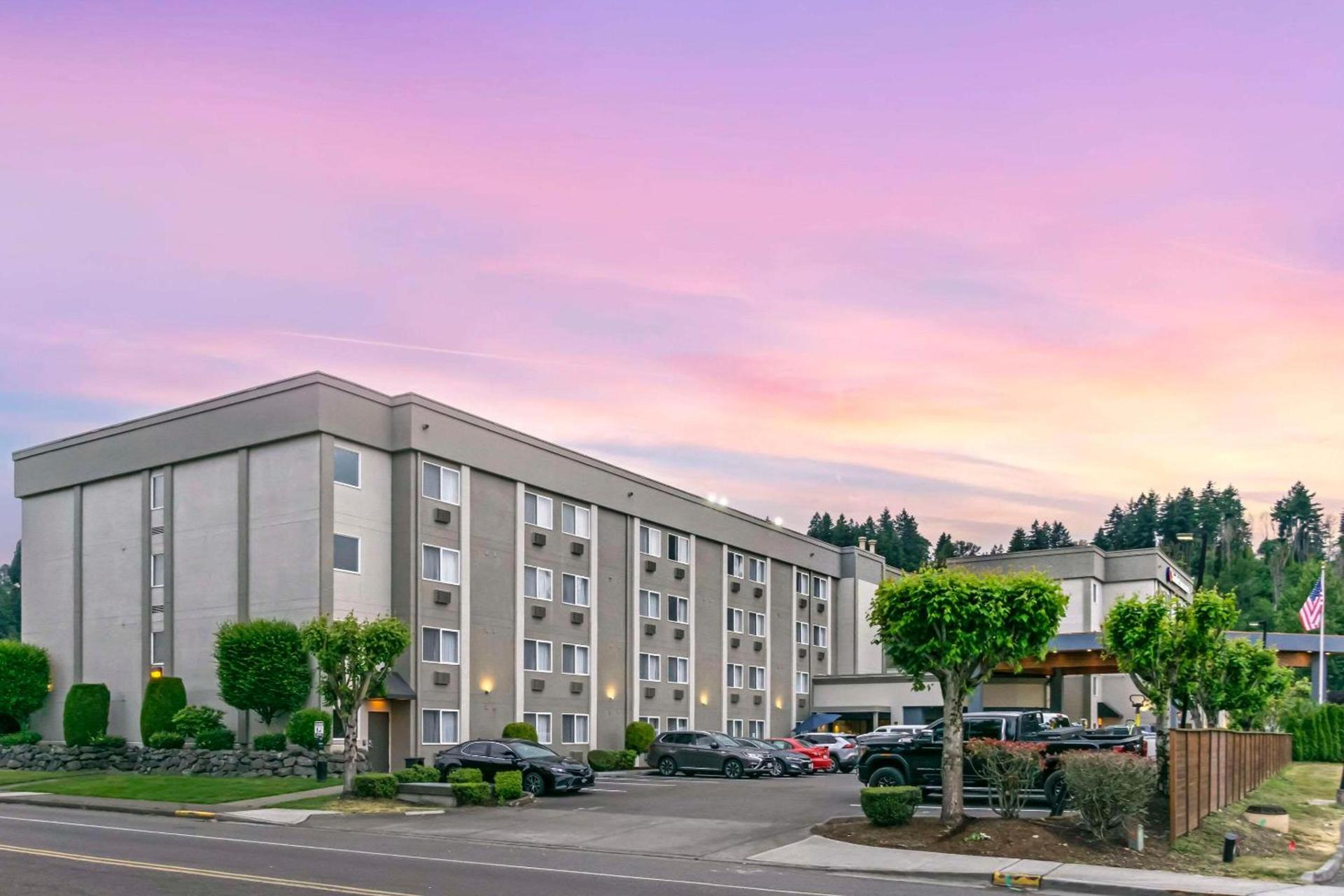 Comfort Inn & Suites Pacific - Auburn photo 23