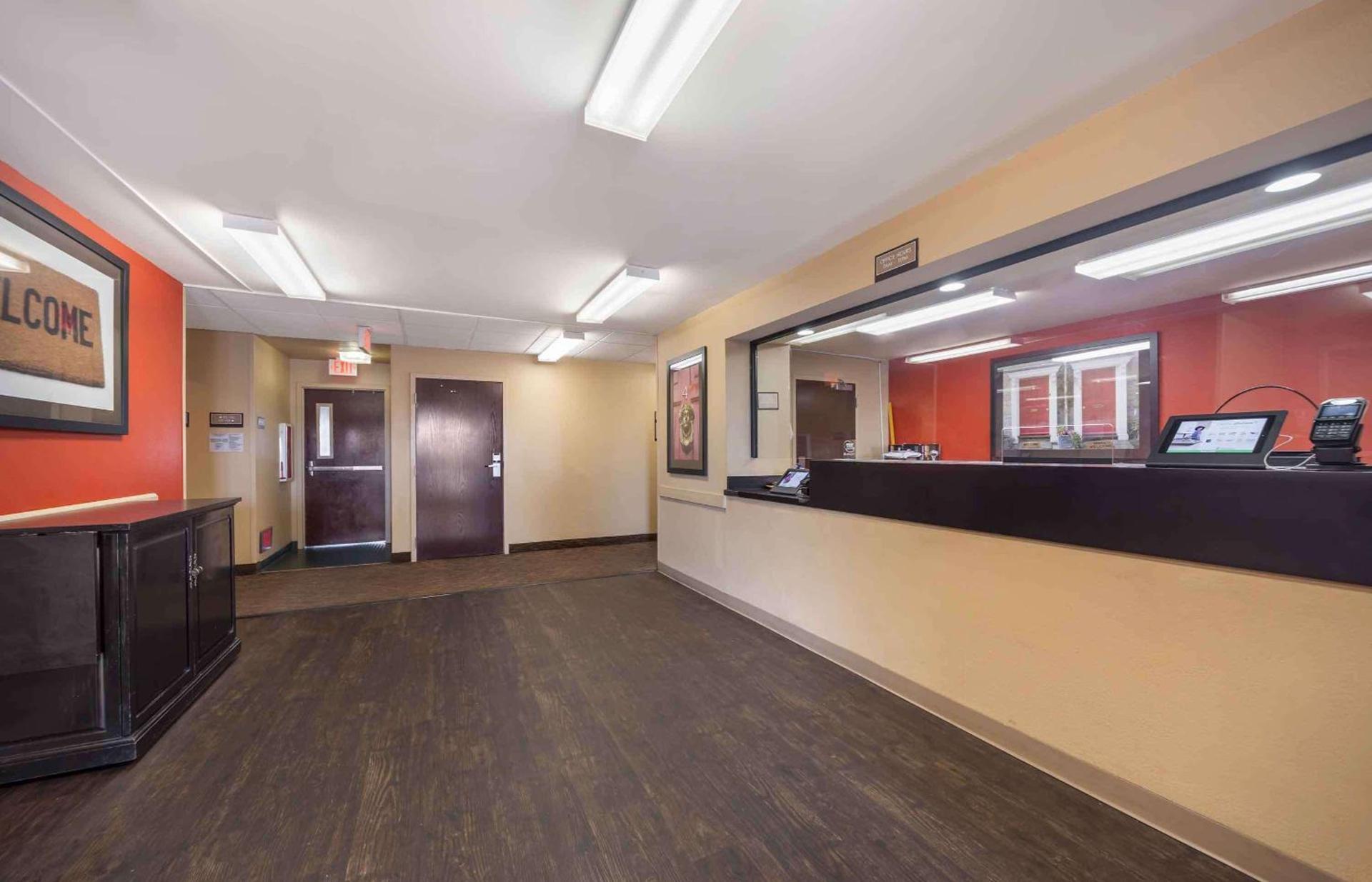 Suburban Studios photo 4