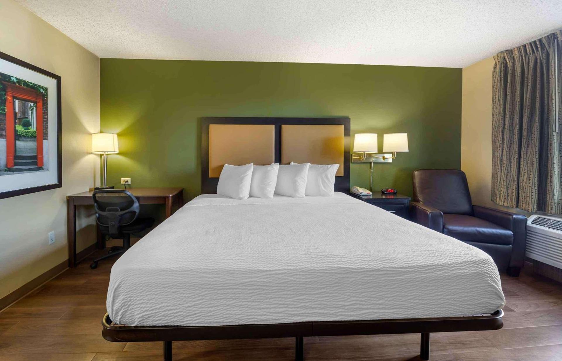 Extended Stay America Suites - Oklahoma City - NW Expressway photo 16