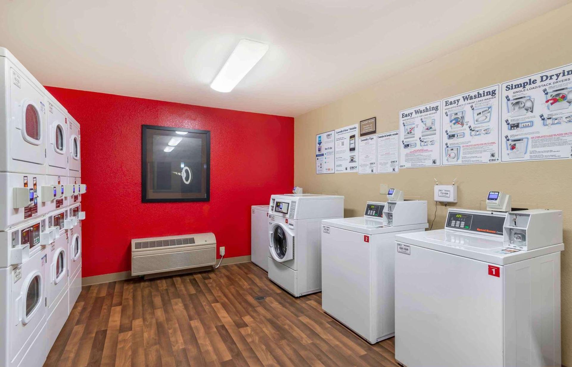 Suburban Studios Columbus Fort Benning Area photo 26