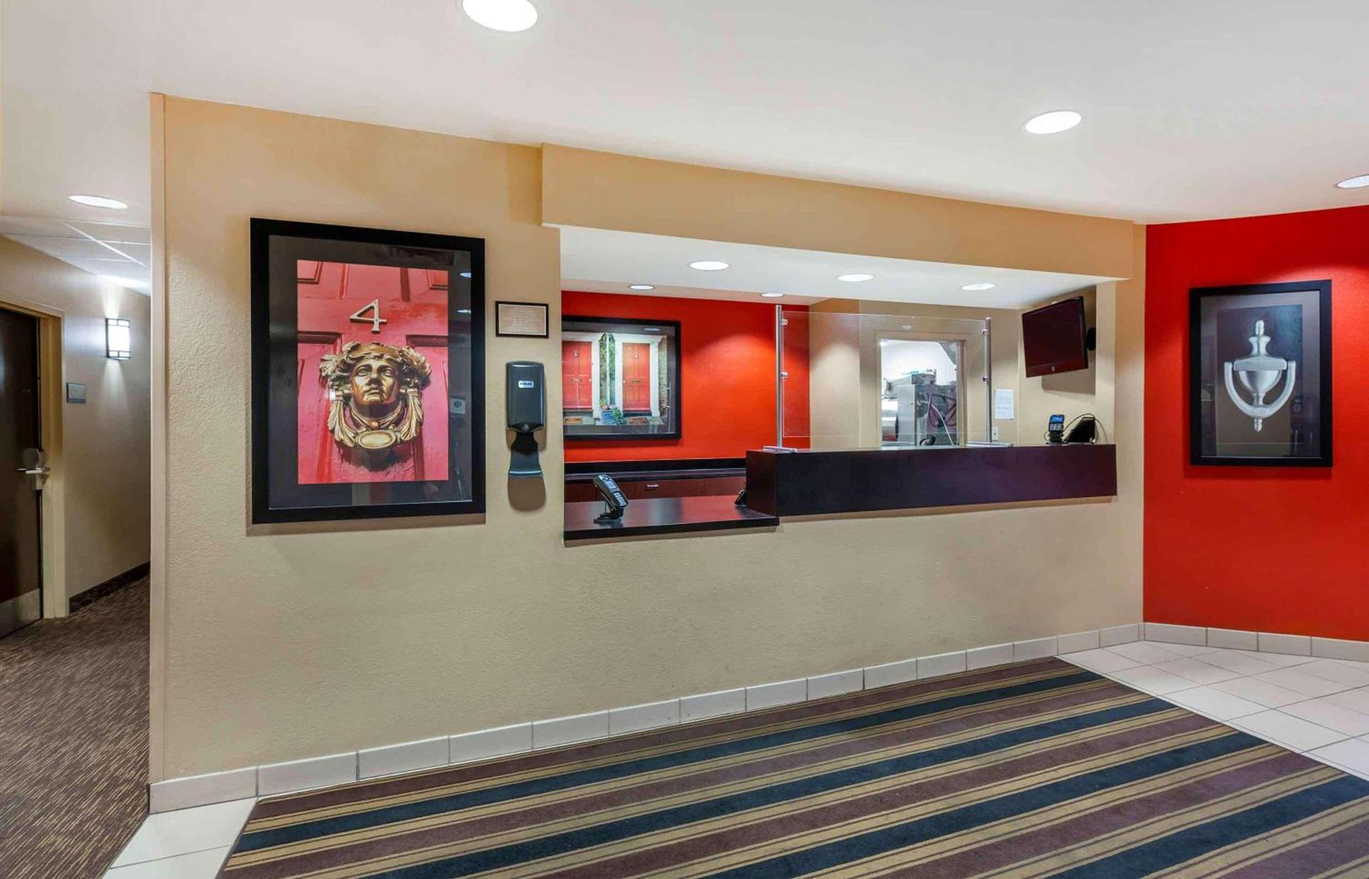 Extended Stay America Suites - Cleveland - Brooklyn photo 6
