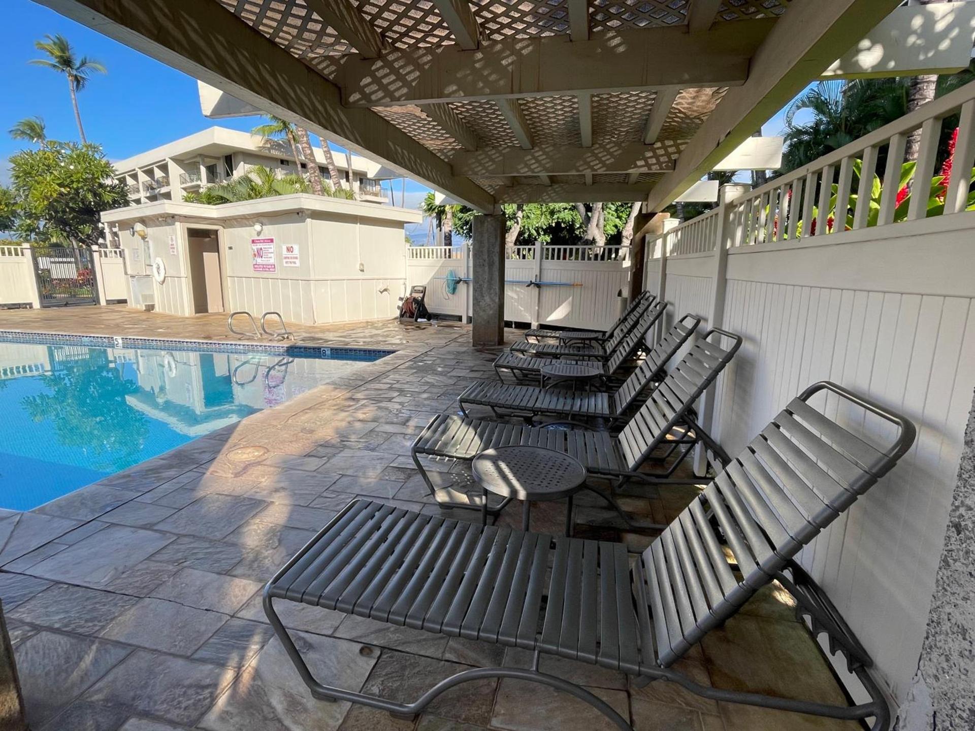 DELUXE PANORAMIC OCEAN VIEW - Dual AC - RENOVATED - FULLY EQUIPPED - SELF MGMT FREE PARKING photo 45
