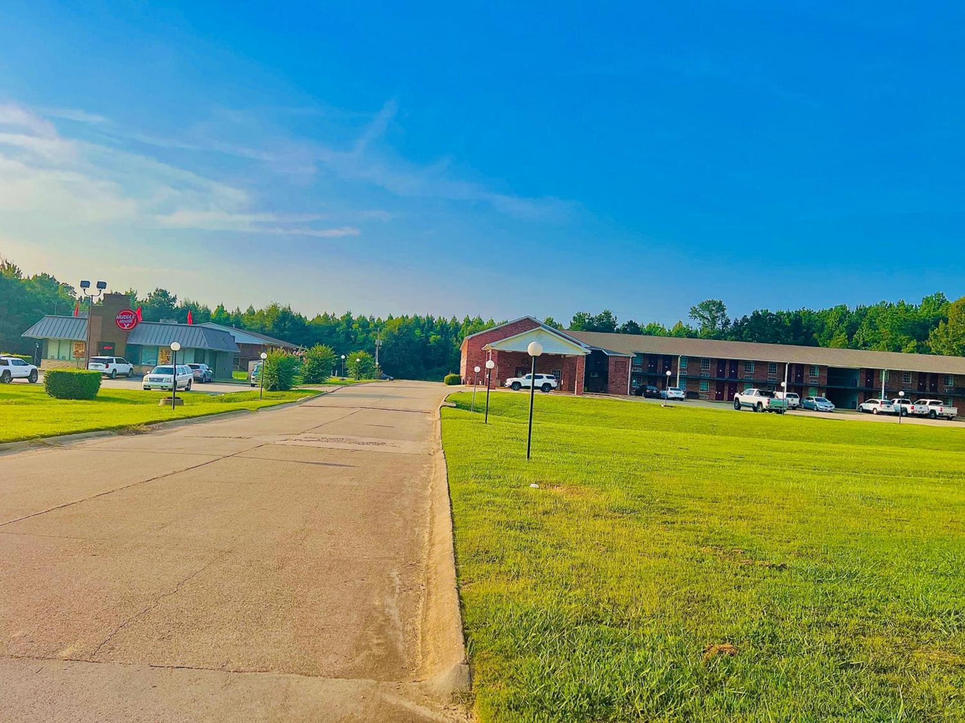 Ashley inn photo 6