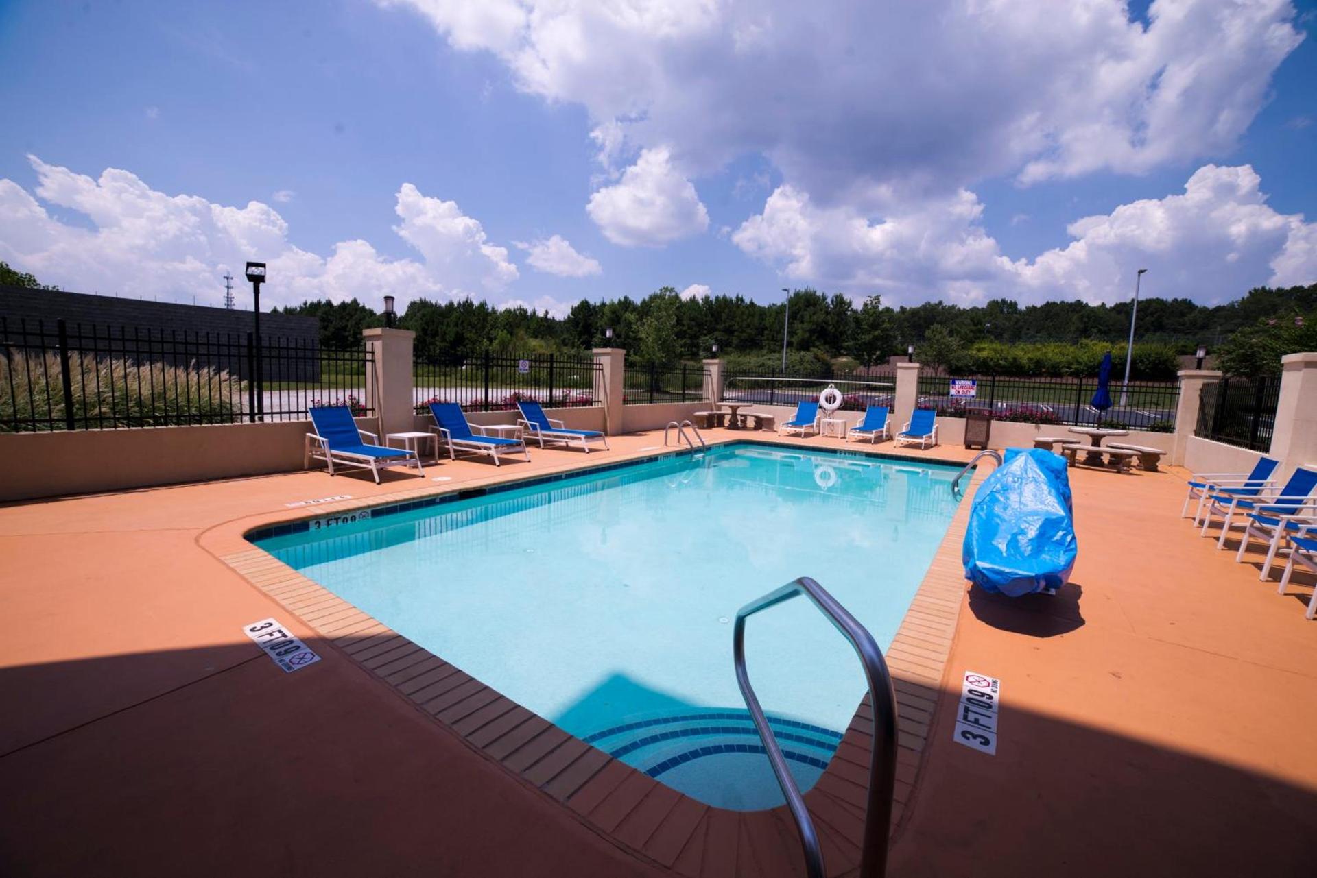 Holiday Inn Express Hotel & Suites Atlanta East - Lithonia by IHG photo 14