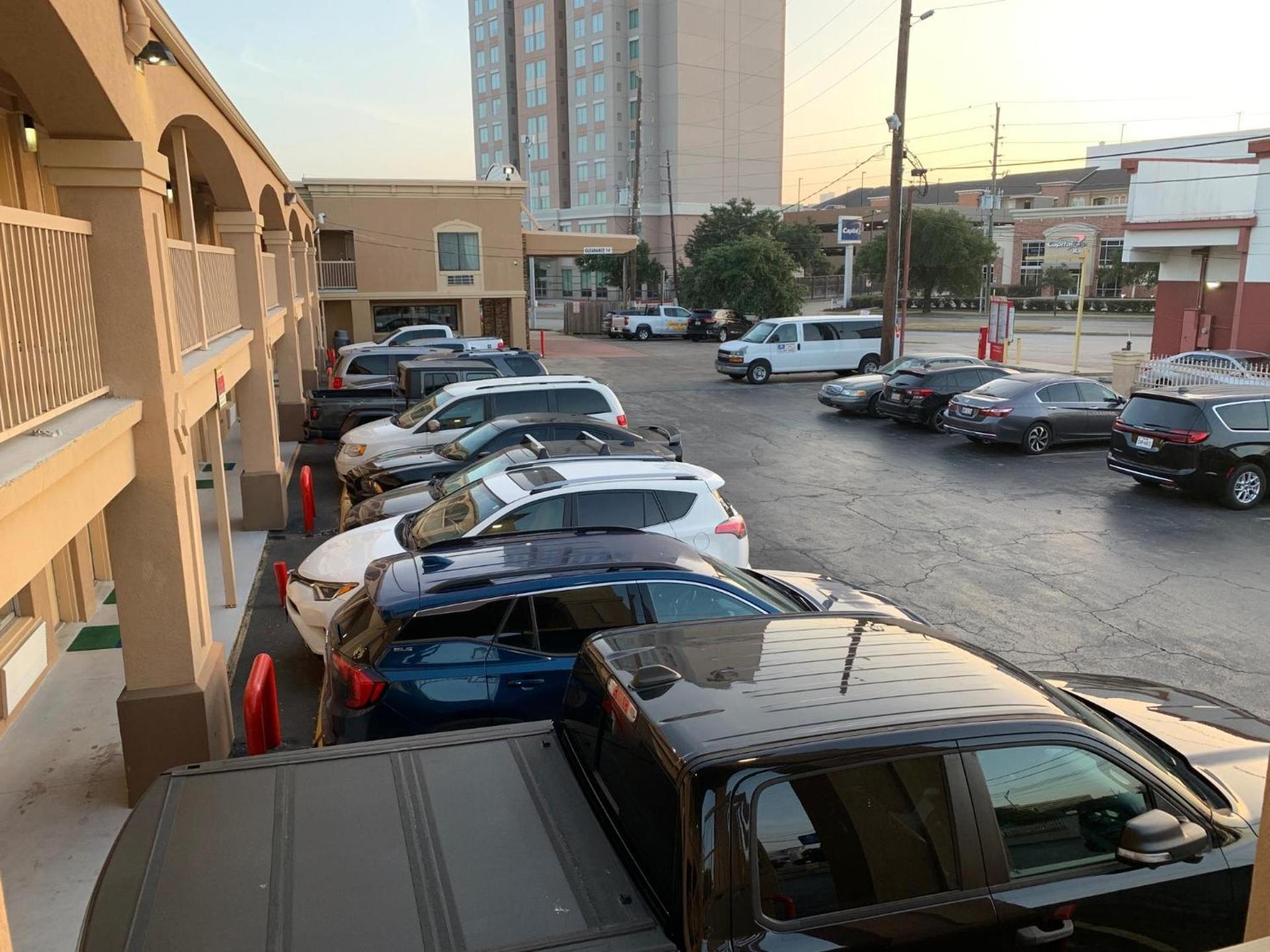 Americas Best Value Inn-Near NRG Park/Medical Center photo 63