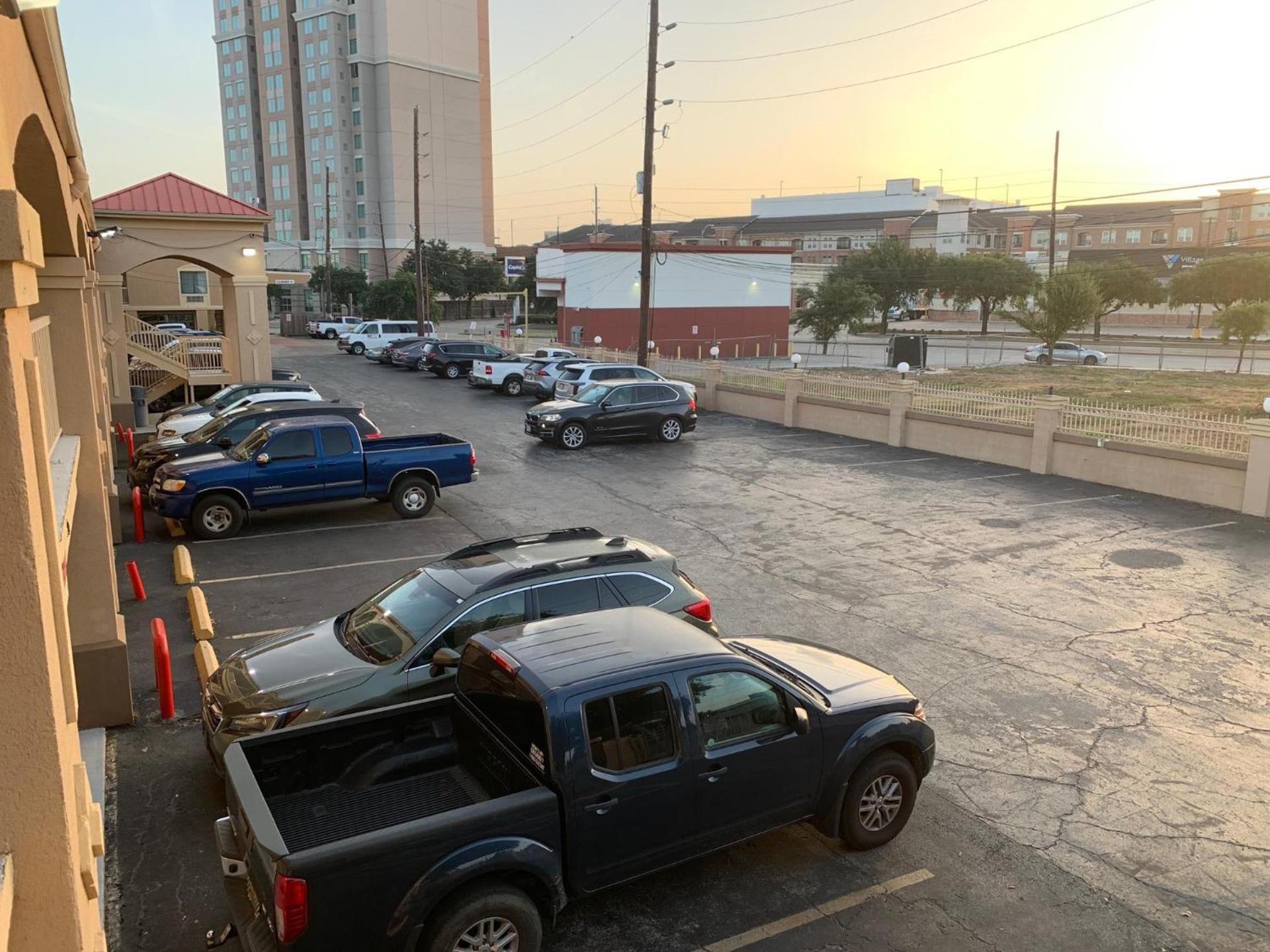 Americas Best Value Inn-Near NRG Park/Medical Center photo 62