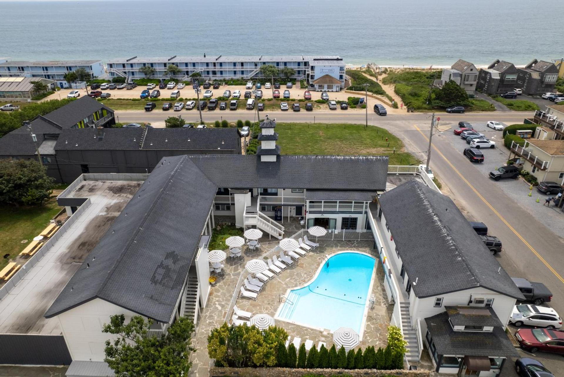 A Wave Inn - Montauk photo 8