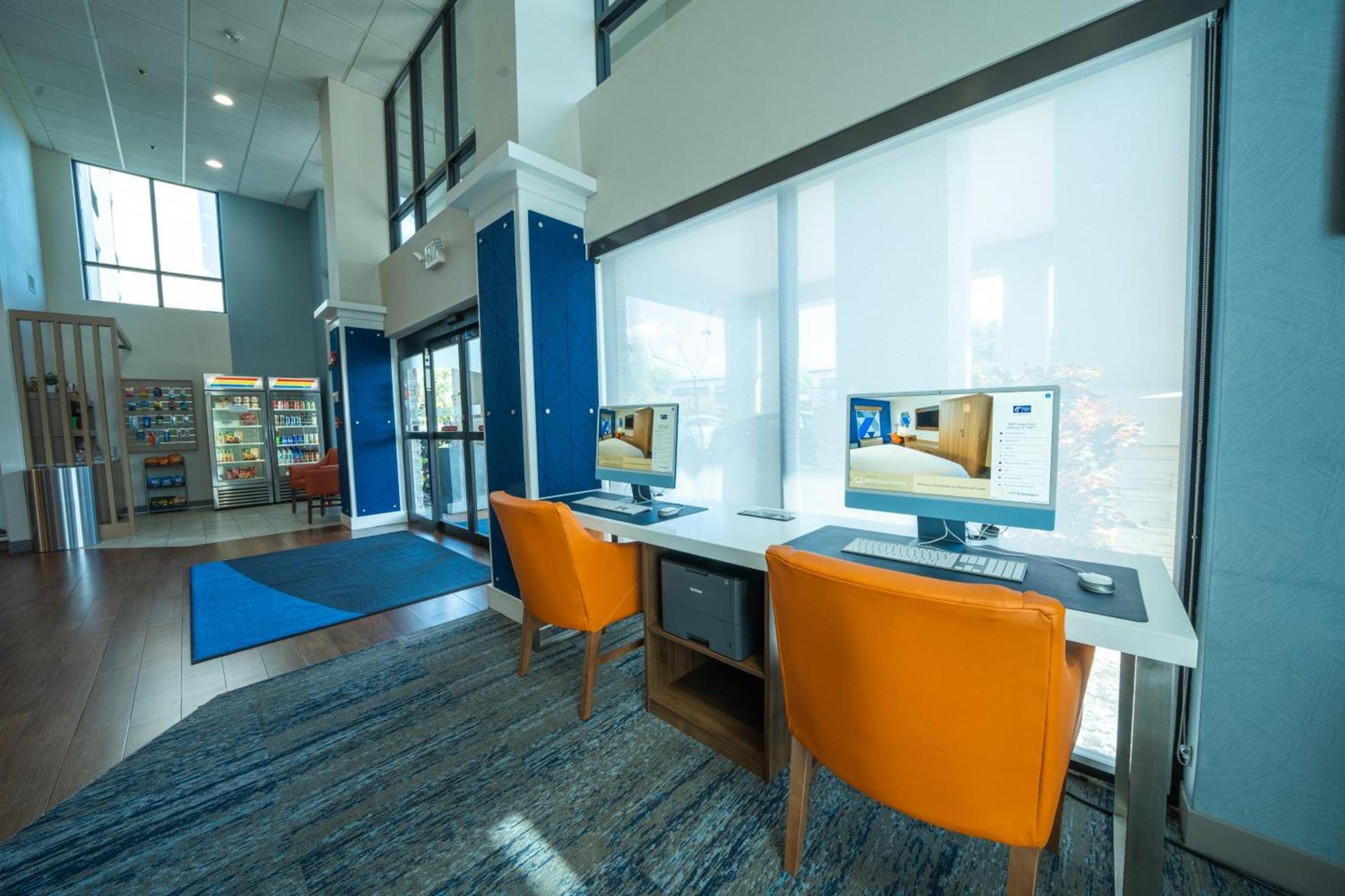 Holiday Inn Express Hotel & Suites Tampa-Oldsmar by IHG photo 17