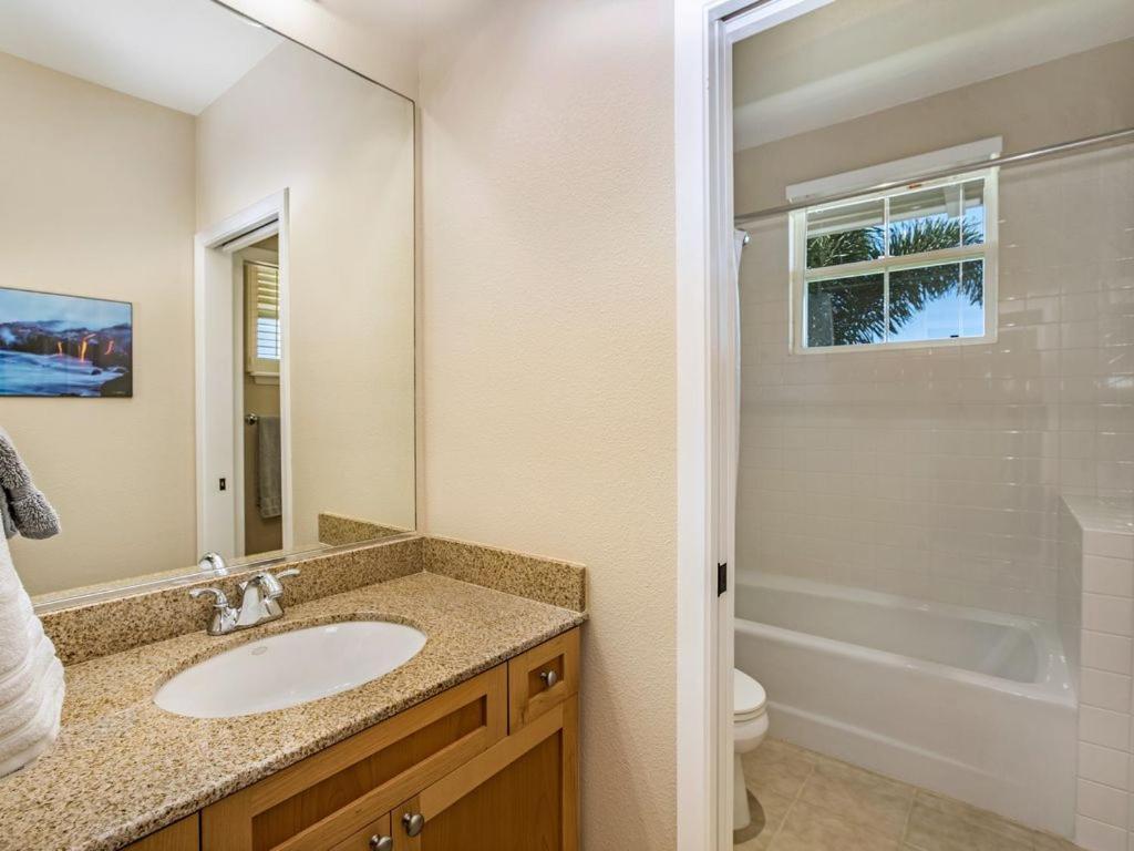 3BR Nihilani Condo with AC, Pool & Close to Shops 8C photo 11