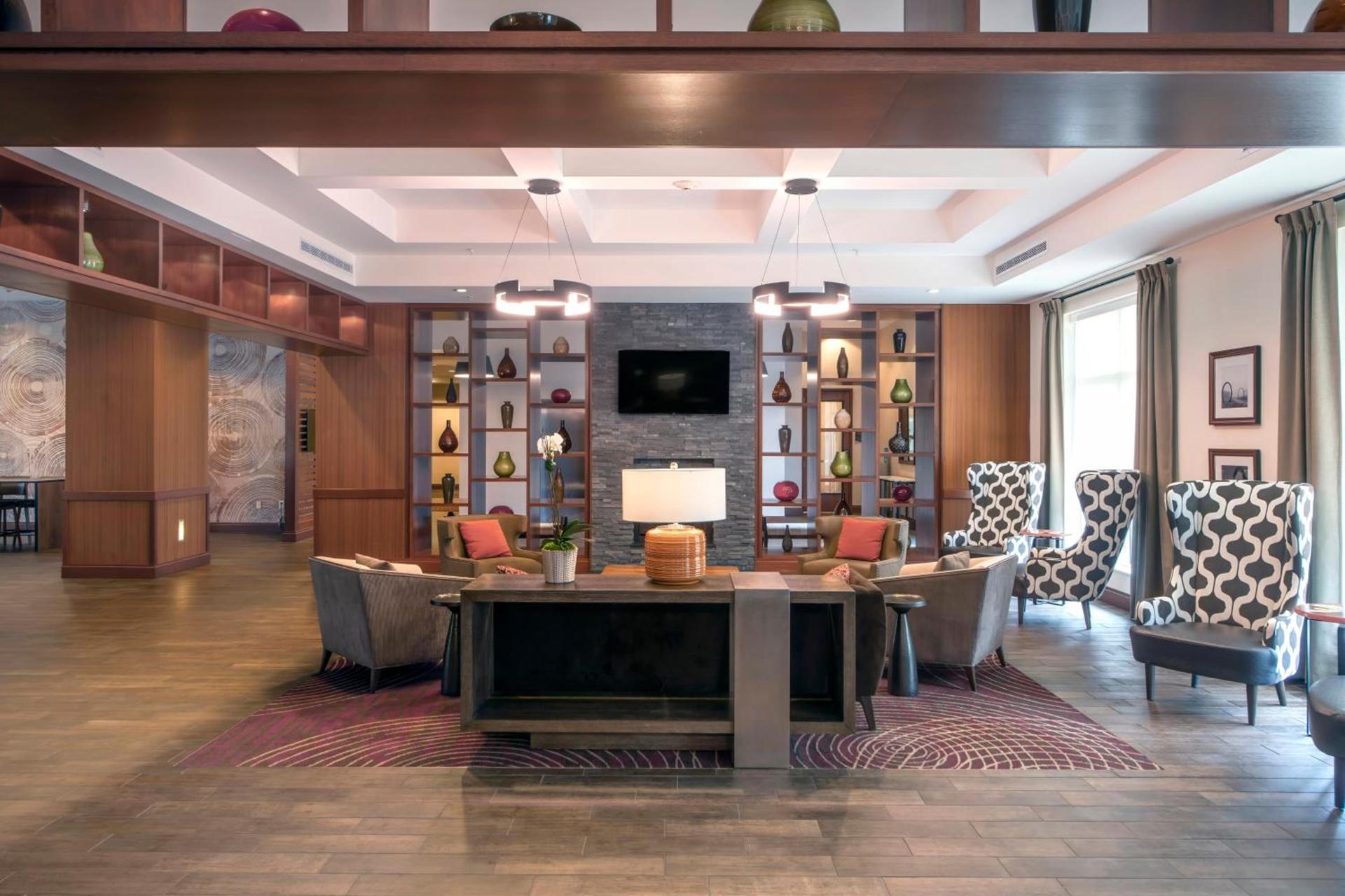DoubleTree by Hilton Raleigh-Cary photo 23