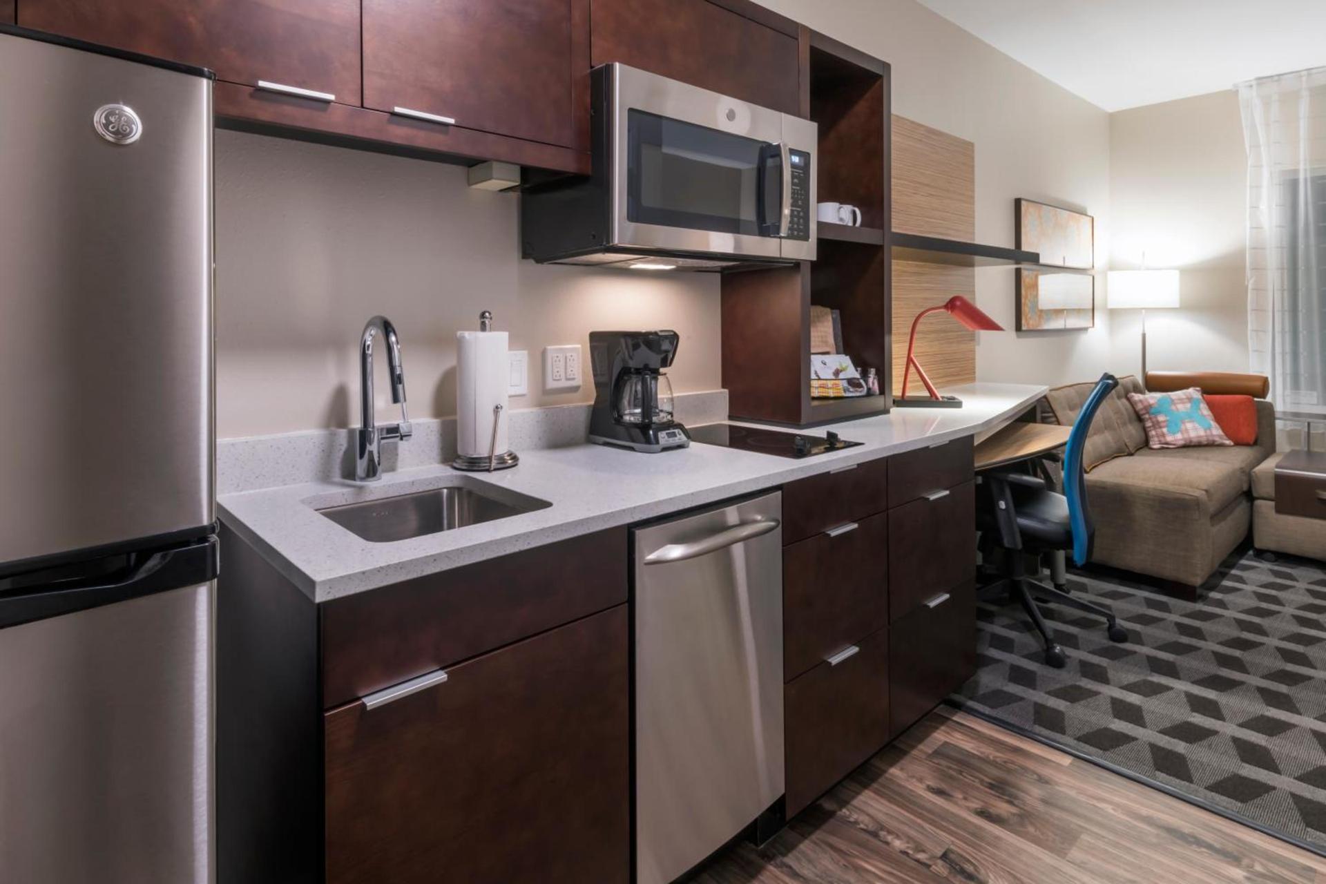 Towneplace Suites By Marriott Hays photo 2