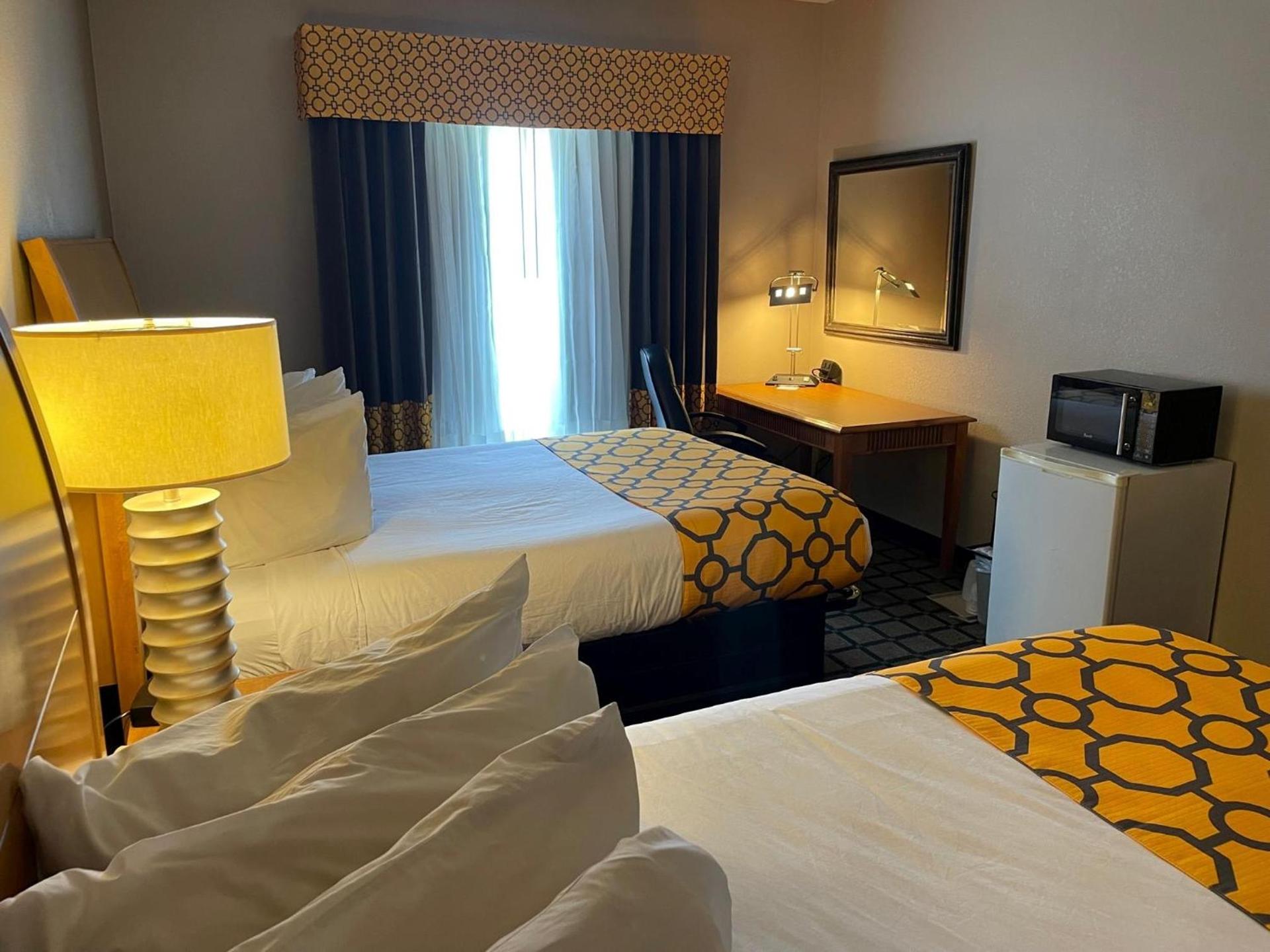 Baymont by Wyndham West Plains photo 10