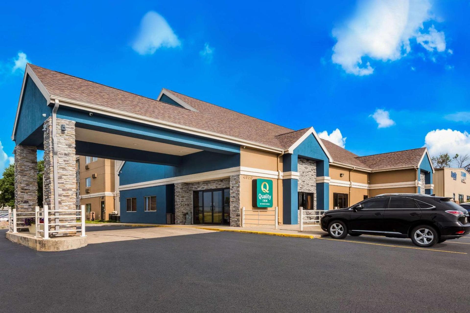 Quality Inn Des Moines North — hotel in Des Moines