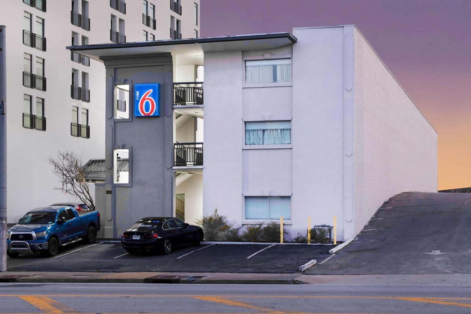 Motel 6 Atlanta, Ga - Midtown photo 1