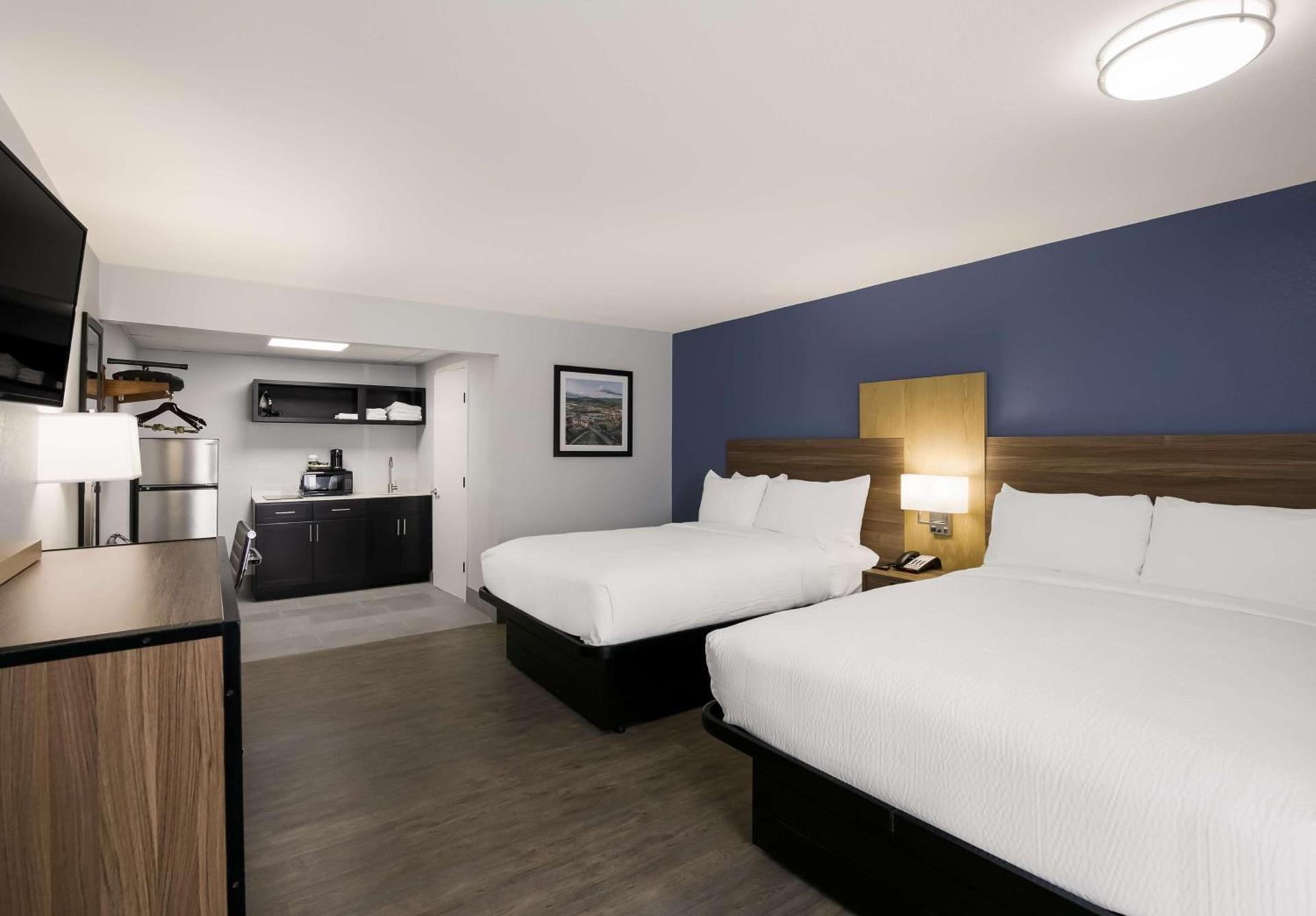 SureStay Plus by Best Western Pigeon Forge photo 21