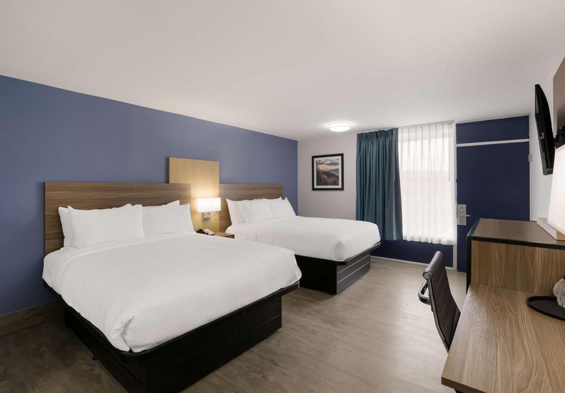 SureStay Plus by Best Western Pigeon Forge photo 26