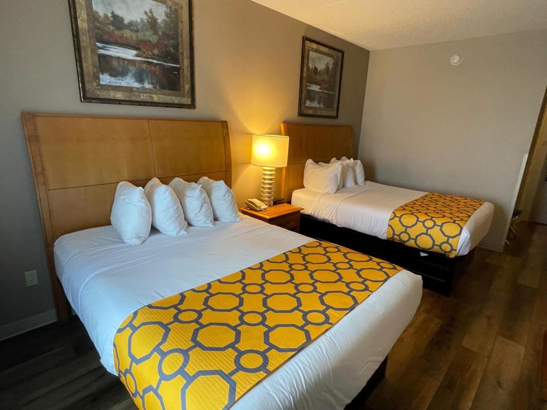 Baymont by Wyndham West Plains photo 17