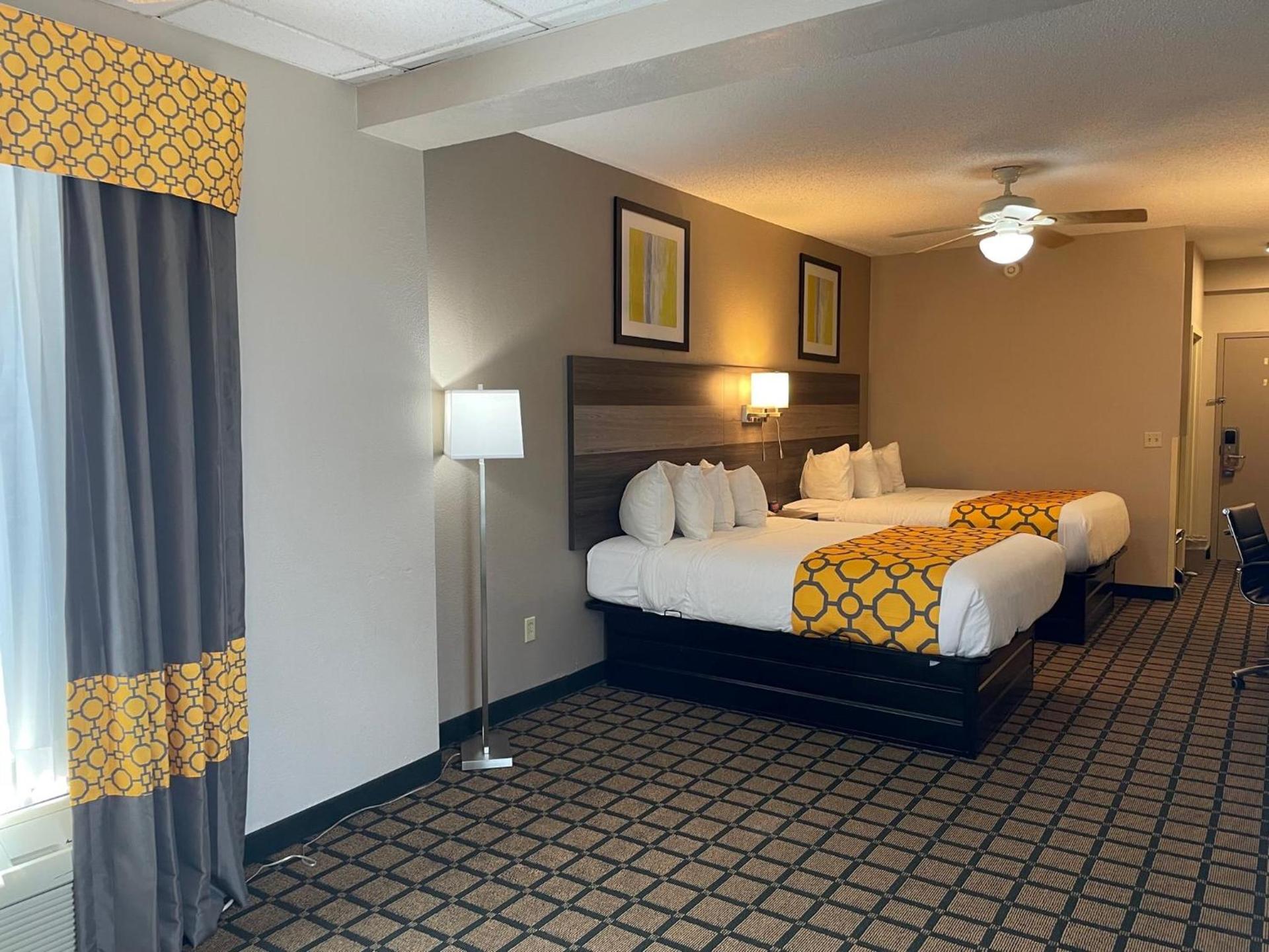 Baymont by Wyndham West Plains photo 26