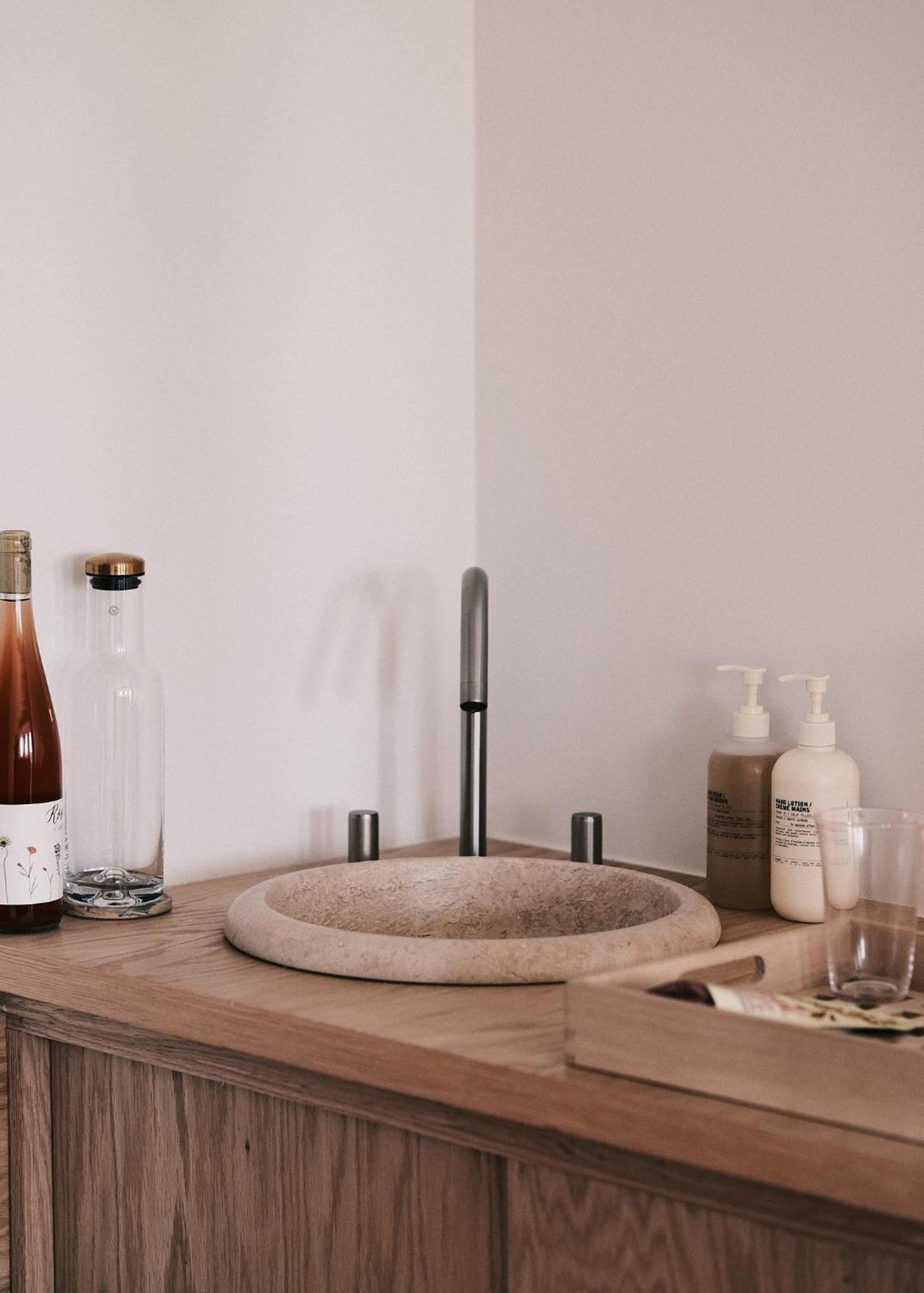 guesthouse by good neighbor photo 16