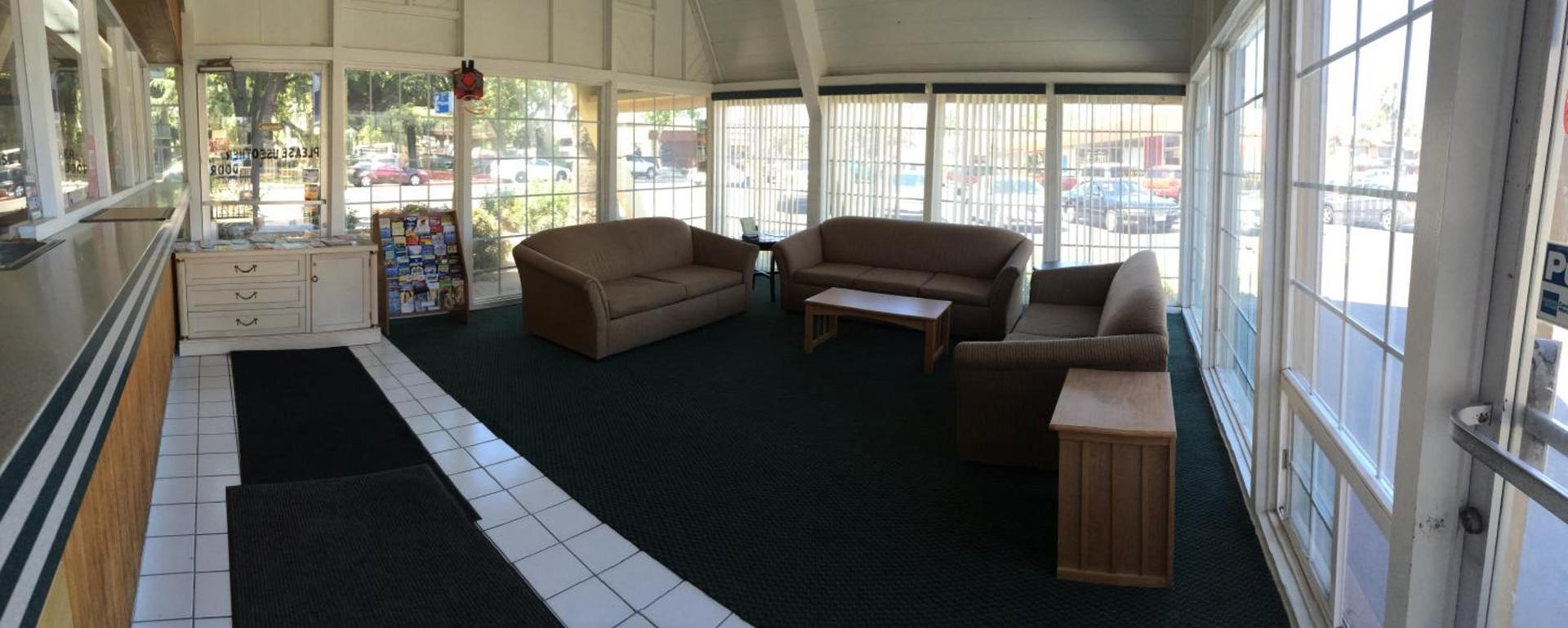 Discovery Inn photo 7