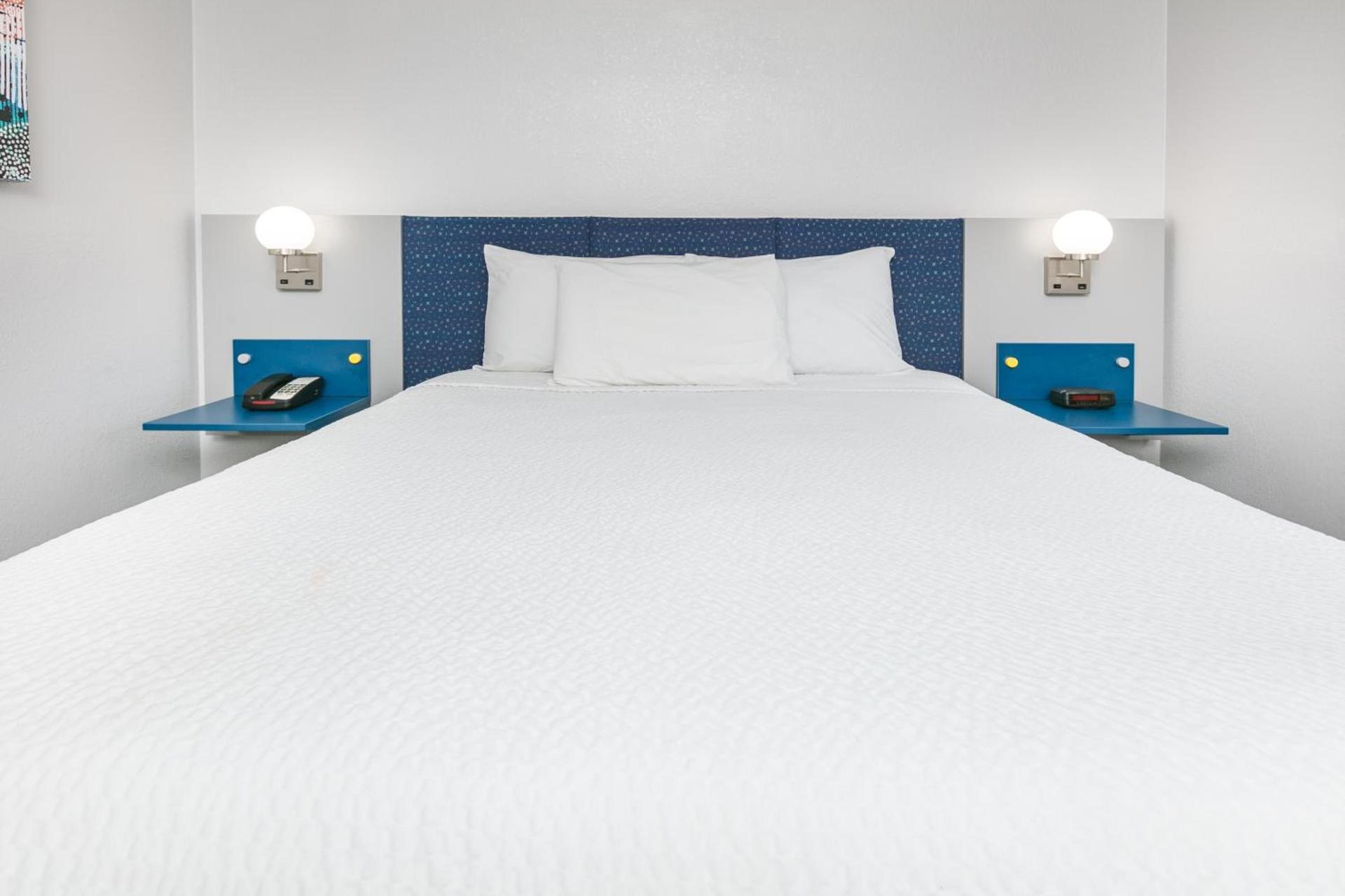 Microtel Inn by Wyndham Beckley photo 31