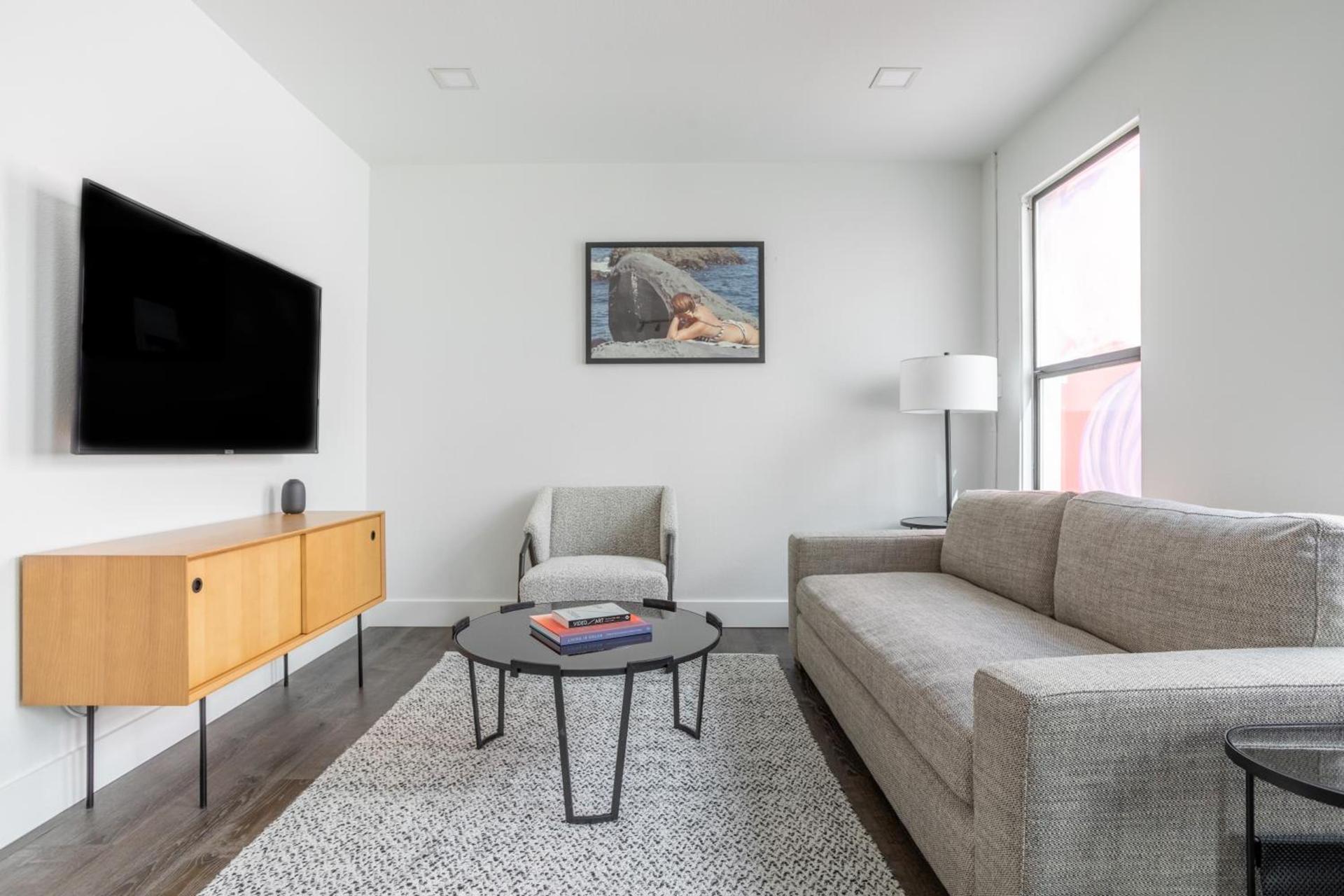 Reside Seattle Downtown, a Wyndham Residence photo 44