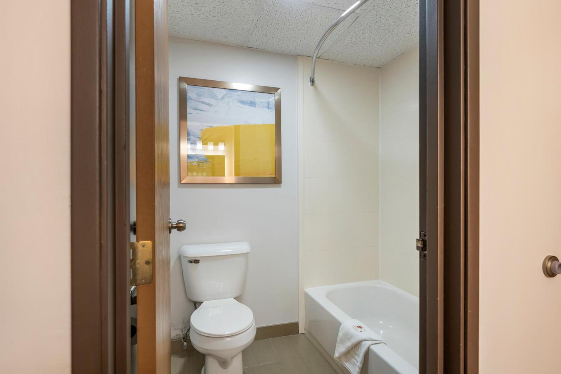 Comfort Inn Hastings photo 56