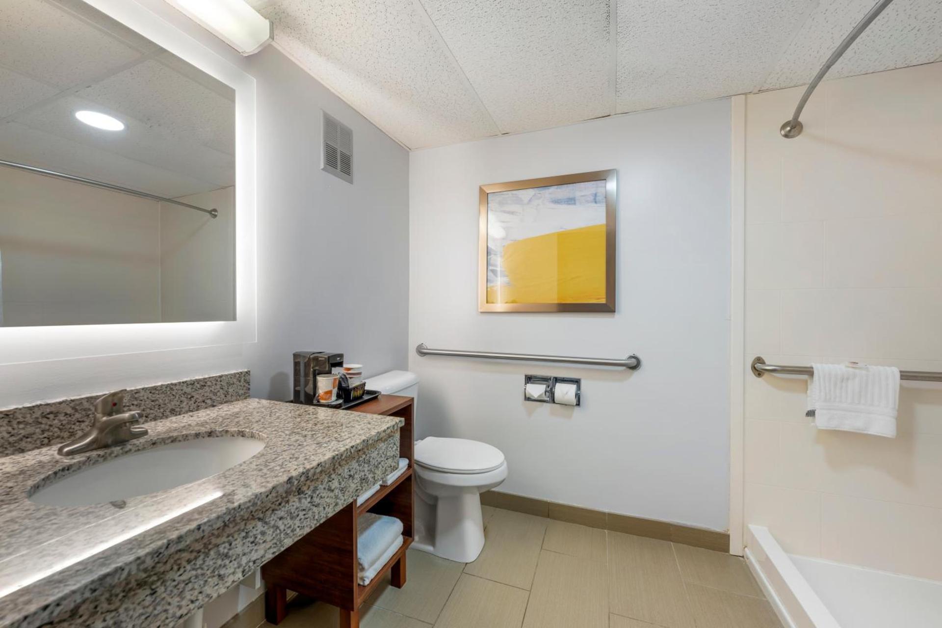Comfort Inn Hastings photo 61