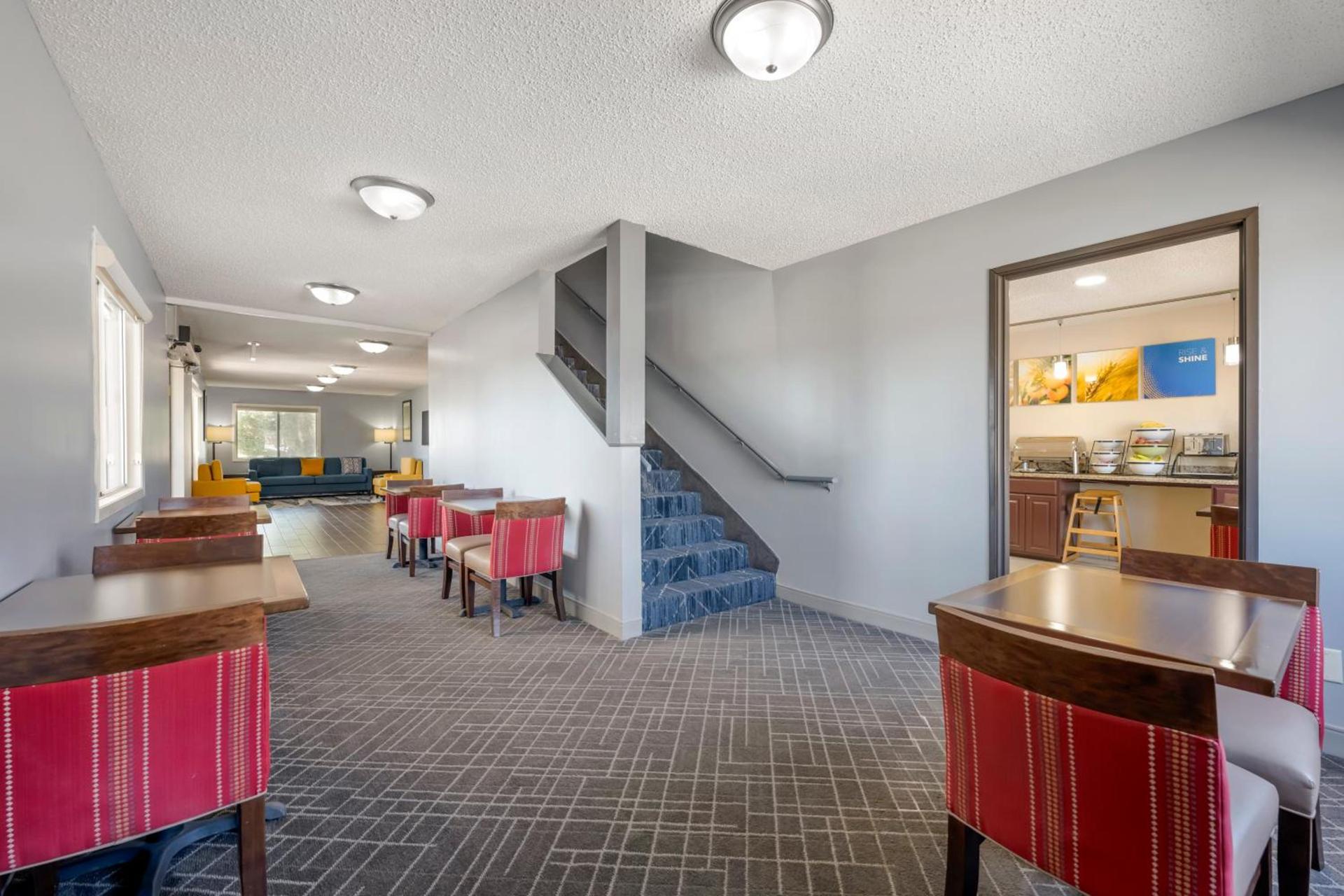Comfort Inn Hastings photo 67