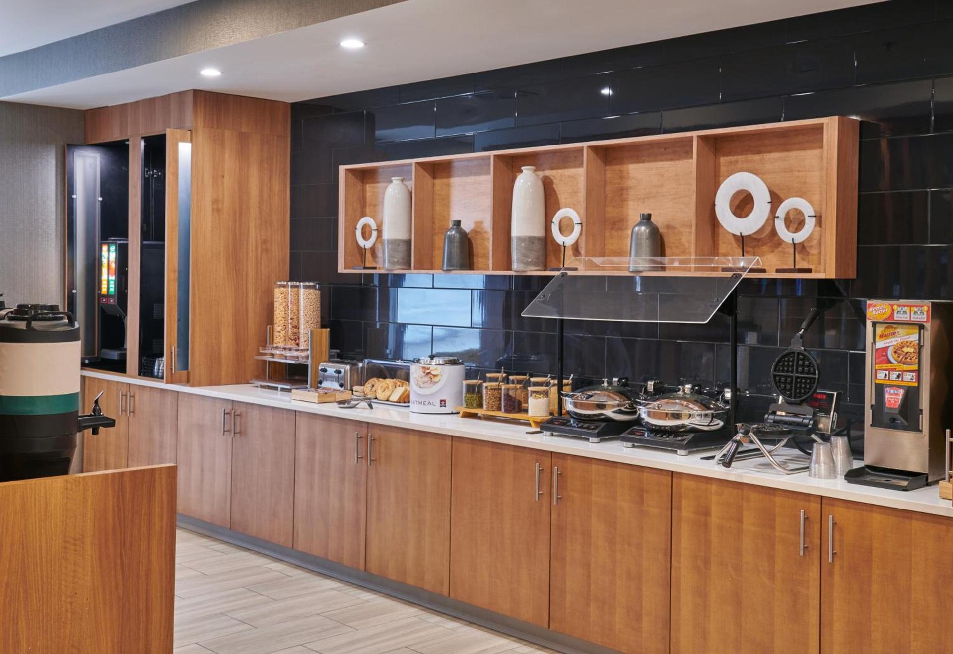 SpringHill Suites by Marriott Detroit Dearborn photo 3