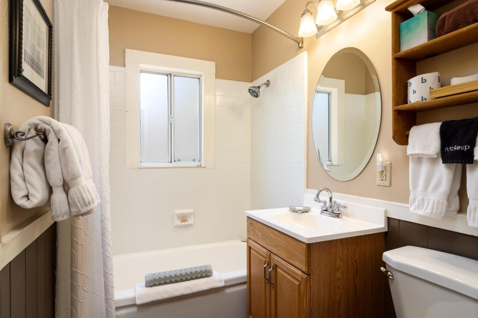 Prescott Pines Inn photo 21